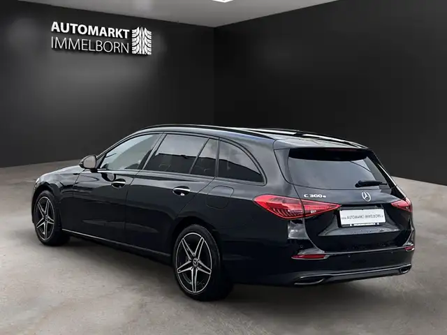 Mercedes-Benz C-Class view 6