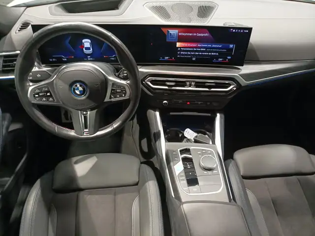BMW I4 view 14
