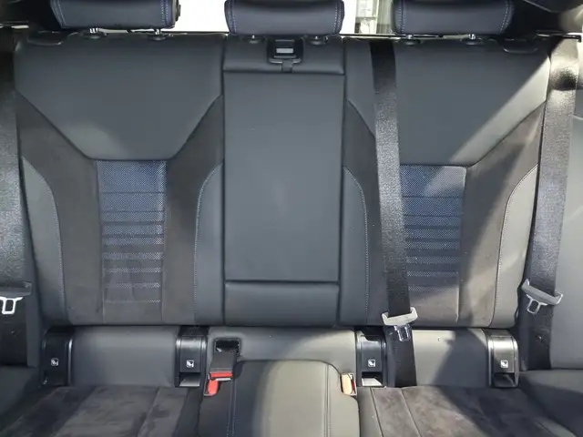 BMW I4 view 15