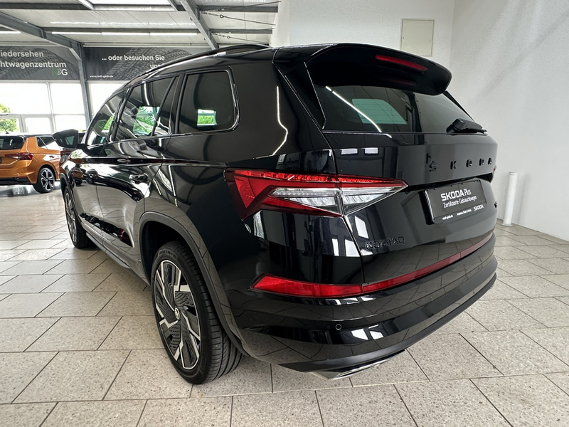 Skoda Kodiaq 2.0 TSI DSg RS 4x4 NAVI ACC MATRIX-LED — photo 4
