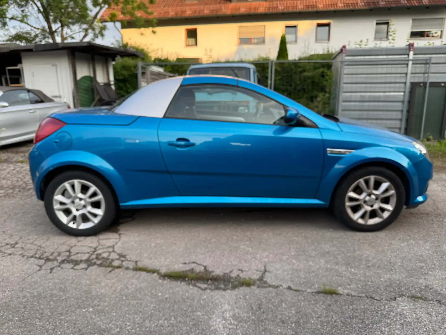 Opel Tigra Sport 1.4*Cabrio*90 PS* Azul - 2
