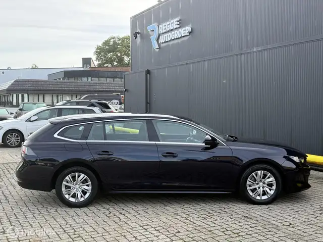 Peugeot 508 view 9