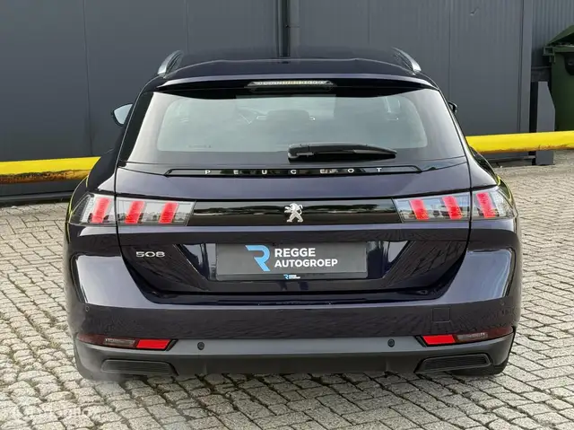 Peugeot 508 view 8