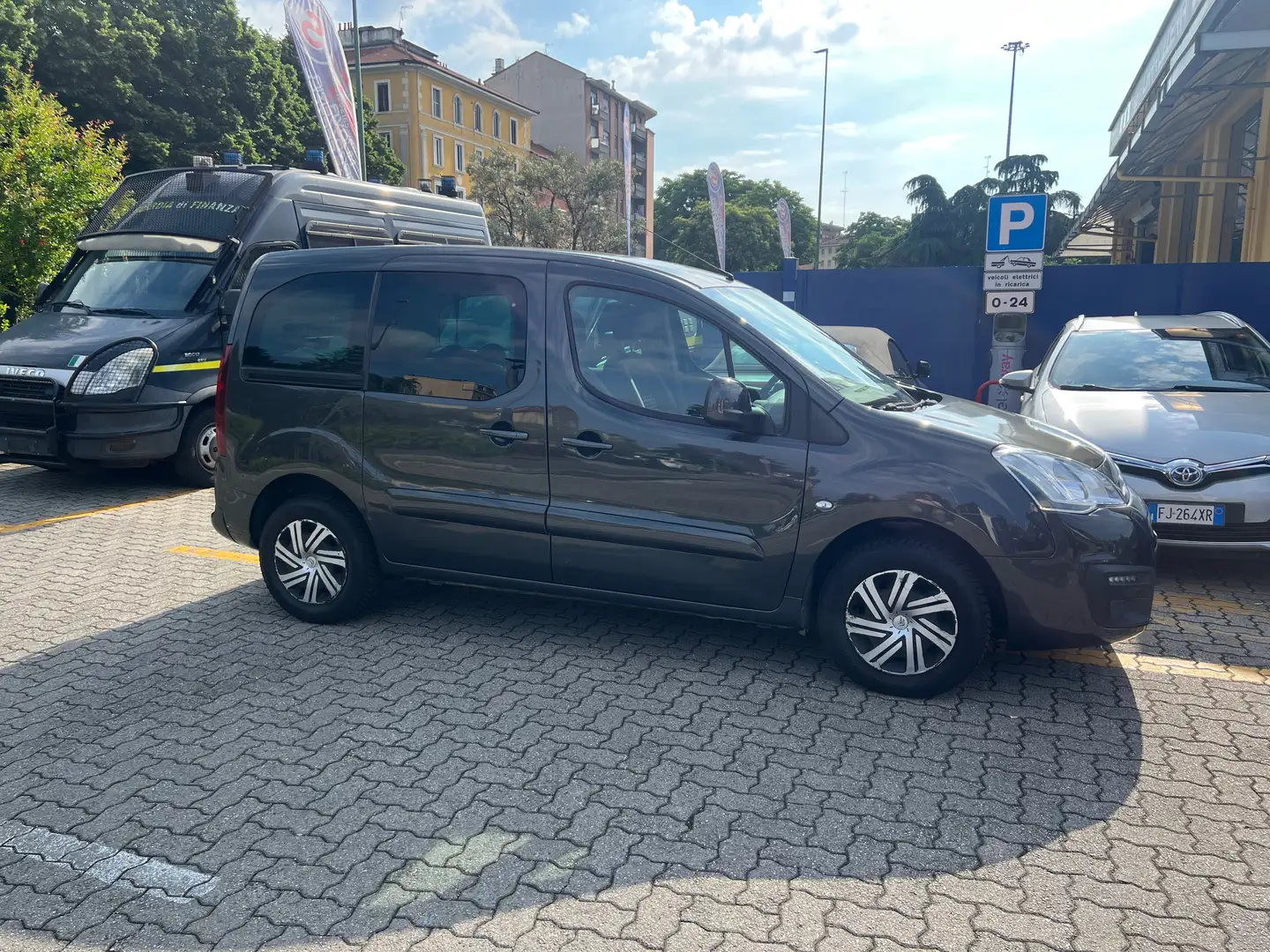 Citroen Berlingo Multispace blue hdi 100xtr Beige - 1