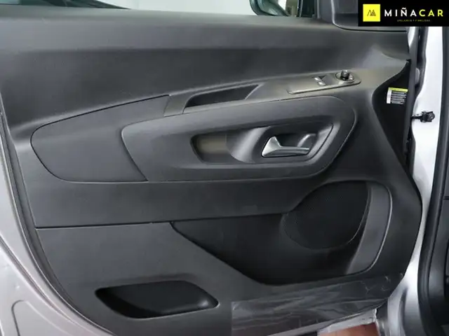 Citroen Berlingo view 24