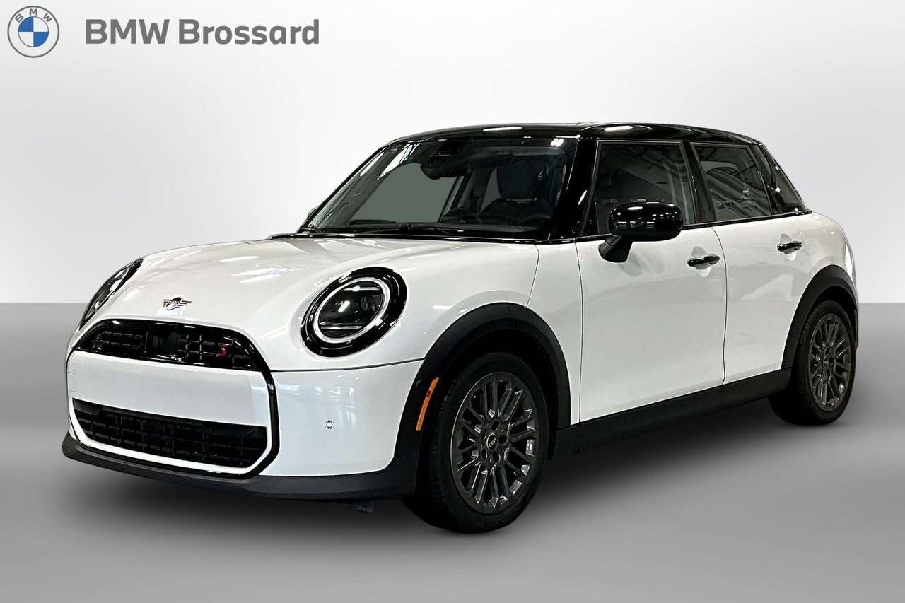2026 MINI 5 Door Base Premier line | Panoramic sunroof / Premier li