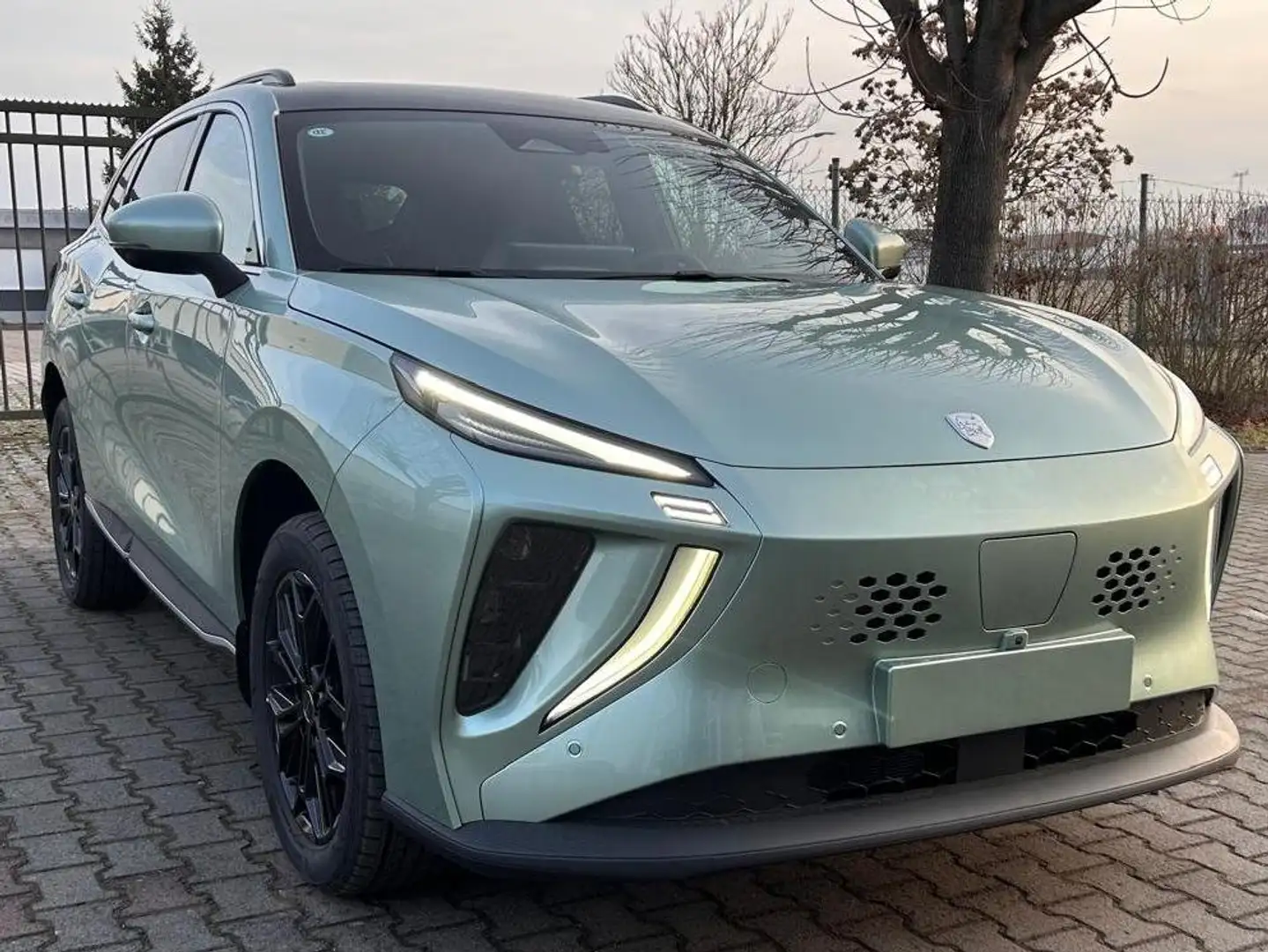 DFM Forthing 5 REEV FACELIFT 2026 Grün - 1