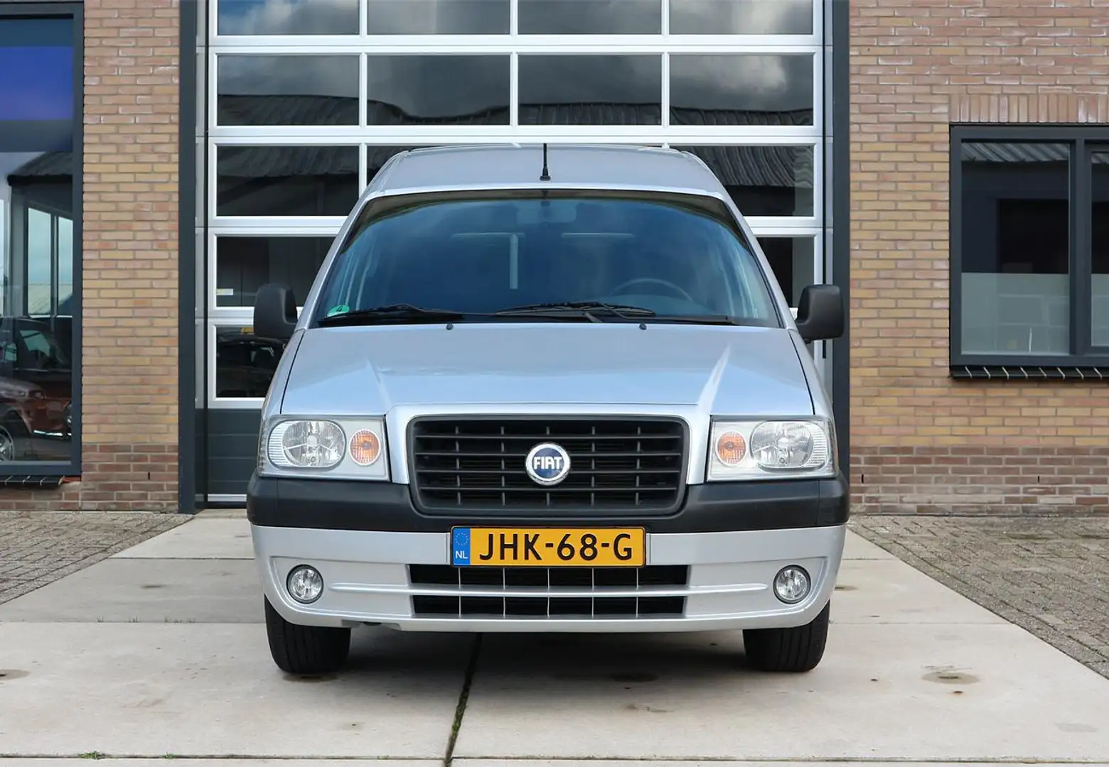 Fiat Scudo 2.0-16V Automaat Airco 8P LPG-G3 onderbouw Gris - 2