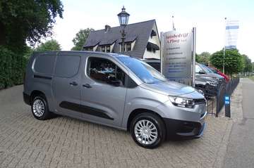 1.5 D-4D Live Long 131 PK NAVI PDC TREKHAAK 1e eig