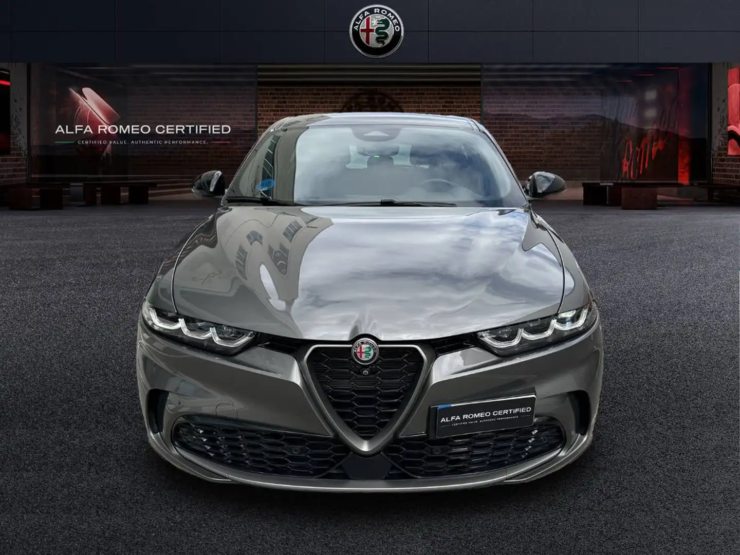 Alfa Romeo Tonale 1.3 gas Multi-air PHEV Speciale Q4 Gris - 2