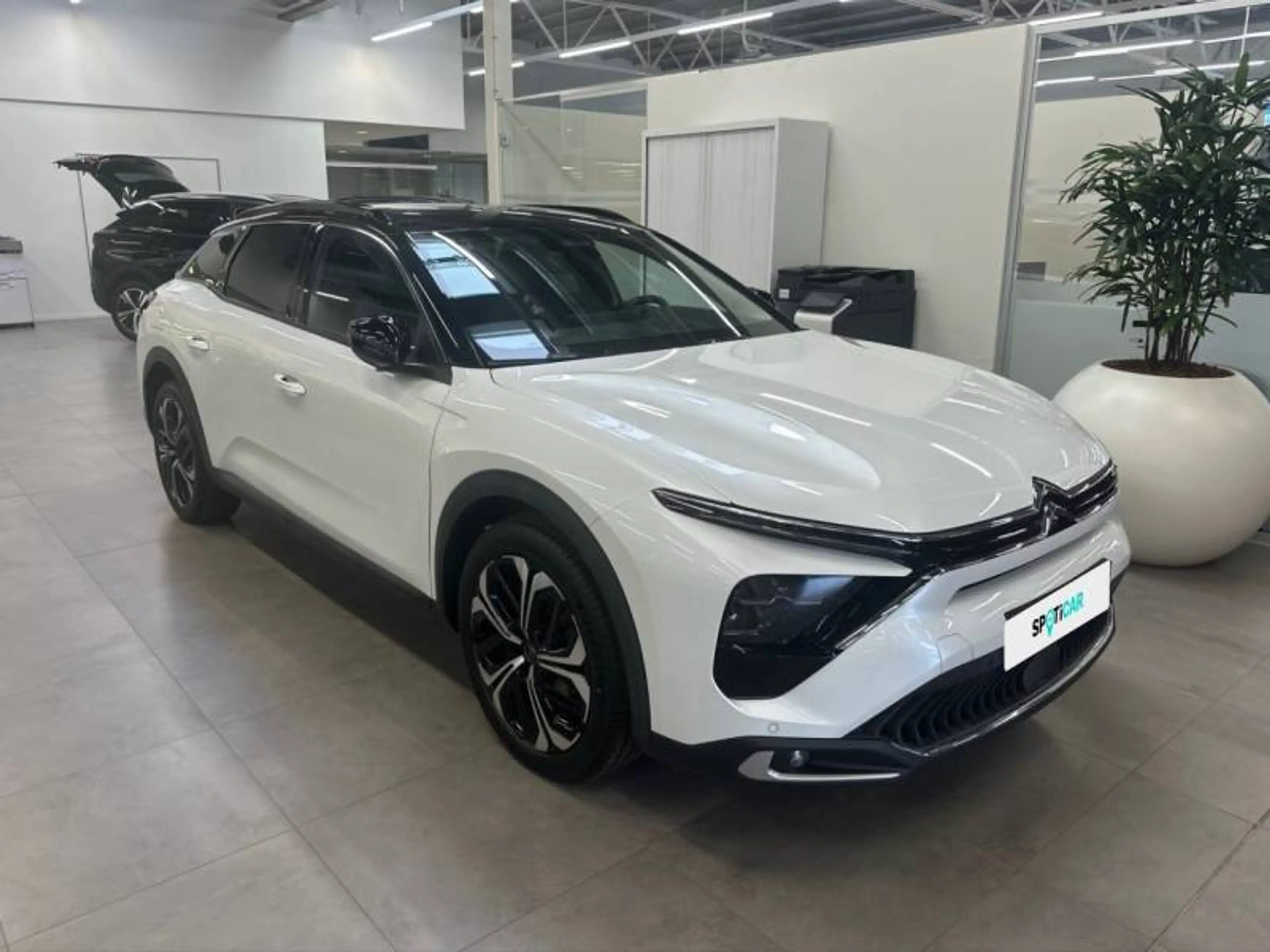 Citroen C5 X 1 1.2 PureTech 130 S&S EAT8 Shine — photo 3