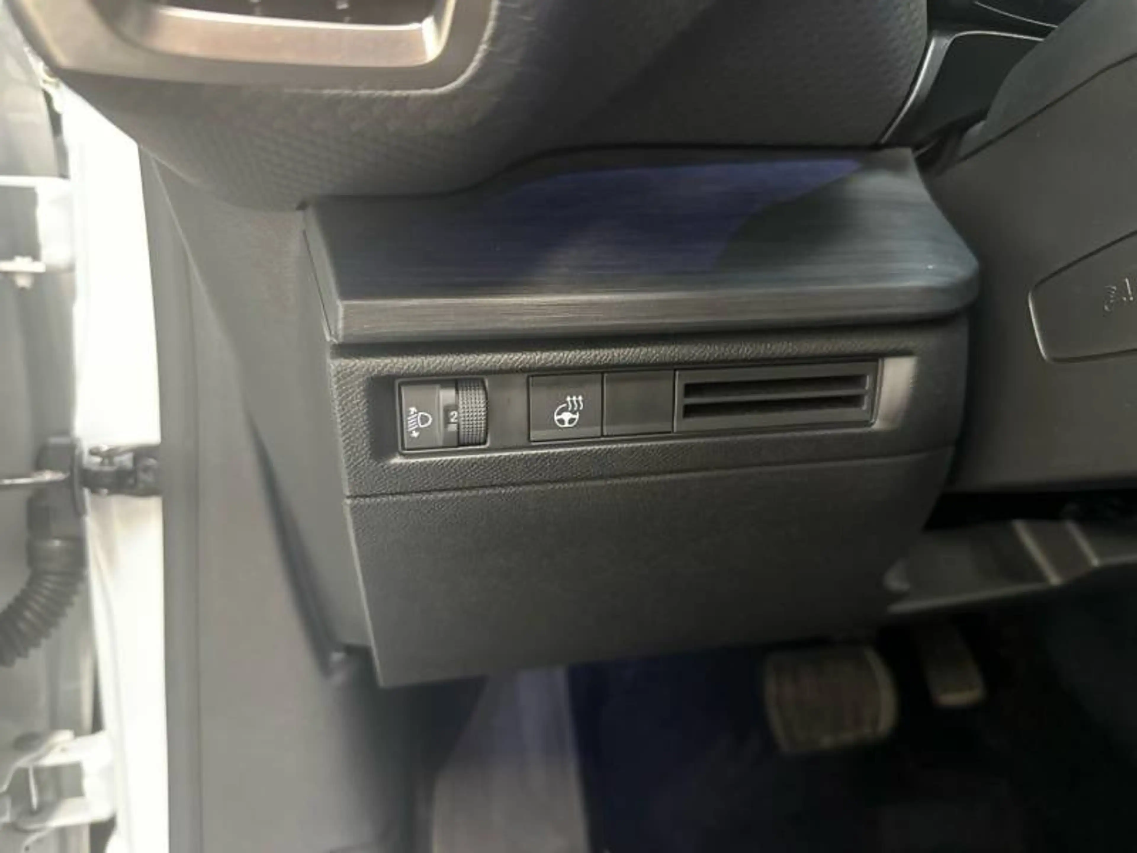 Citroen C5 X 1 1.2 PureTech 130 S&S EAT8 Shine — photo 13