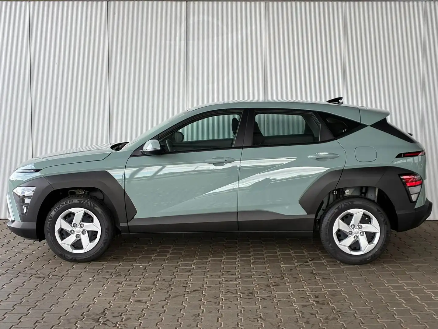 Hyundai KONA Comfort 1.0 T-GDI / Navi PDC V&H + Kamer... Grün - 2