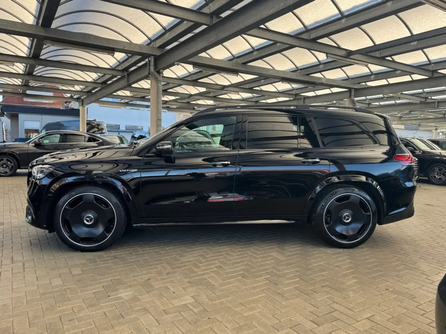 Mercedes-Benz GLS 63 AMG 4M+ PANO+DISTR+AHK+HEAD-UP+360°KAM Noir - 2