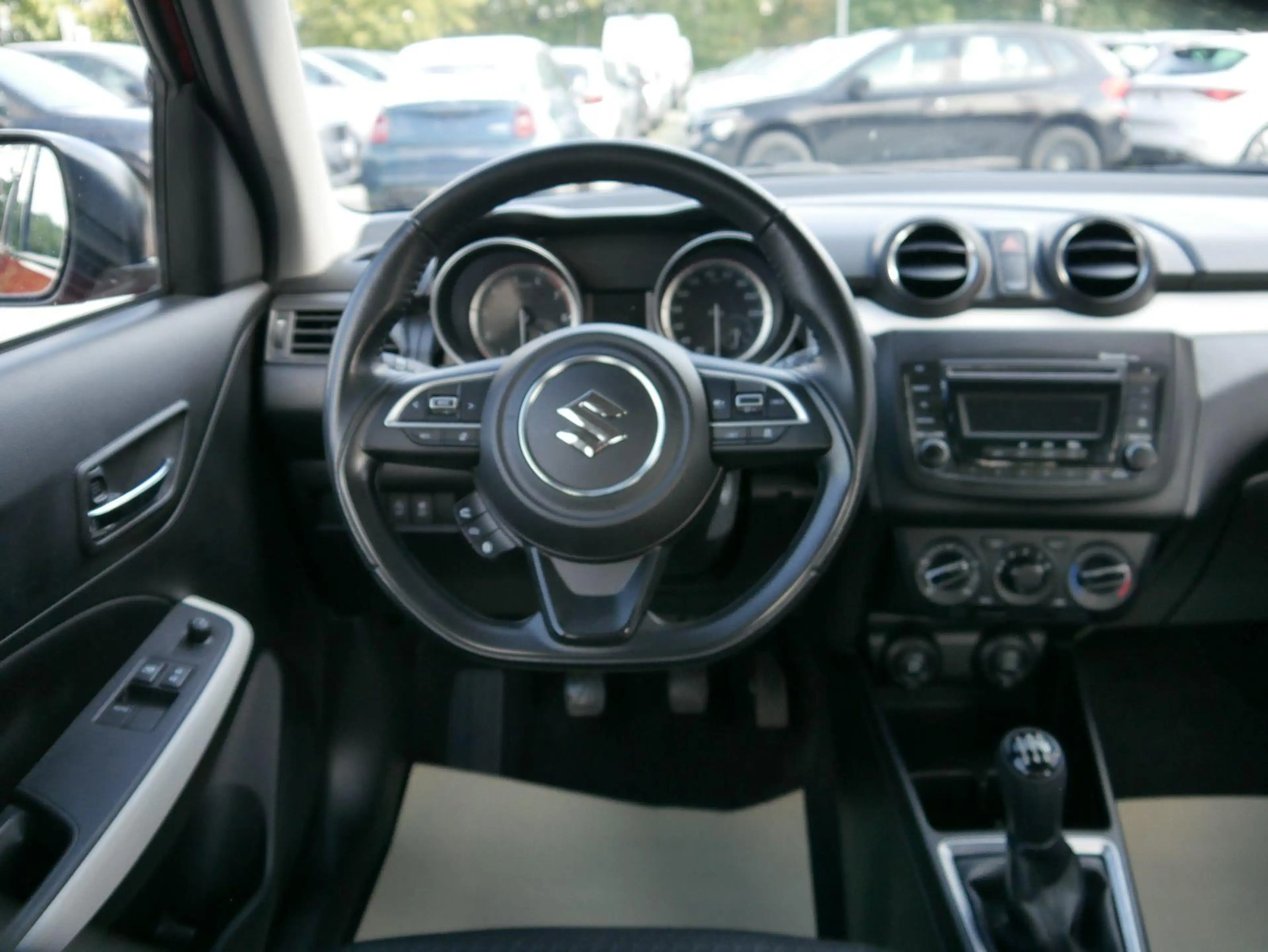 Suzuki Swift 1.2 Dualjet Hybrid CLUB * TEMPOMAT * KLIMA * START — photo 12