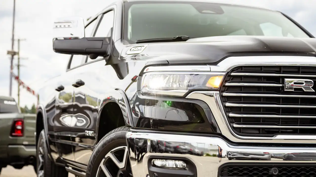 RAM 1500 снимка RAM 1500