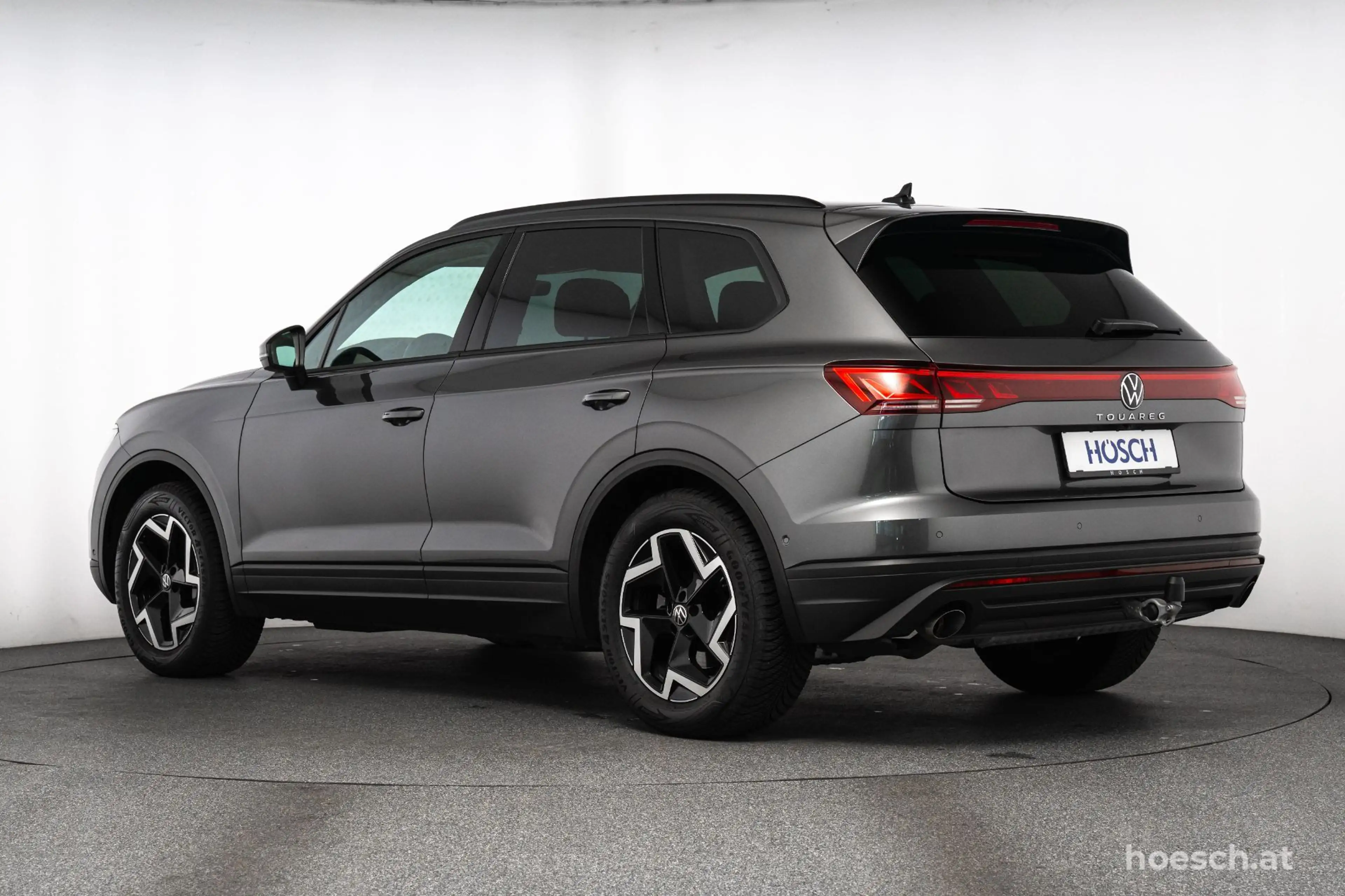 Volkswagen Touareg TDI 4M LUFT AHK ASSISTENZ +++ — photo 4