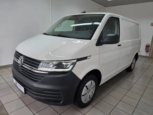 Volkswagen T6 Transporter 2.0 TDI LED PDC 3 Sitze Anhängerkupplung Komfort Paket Plus