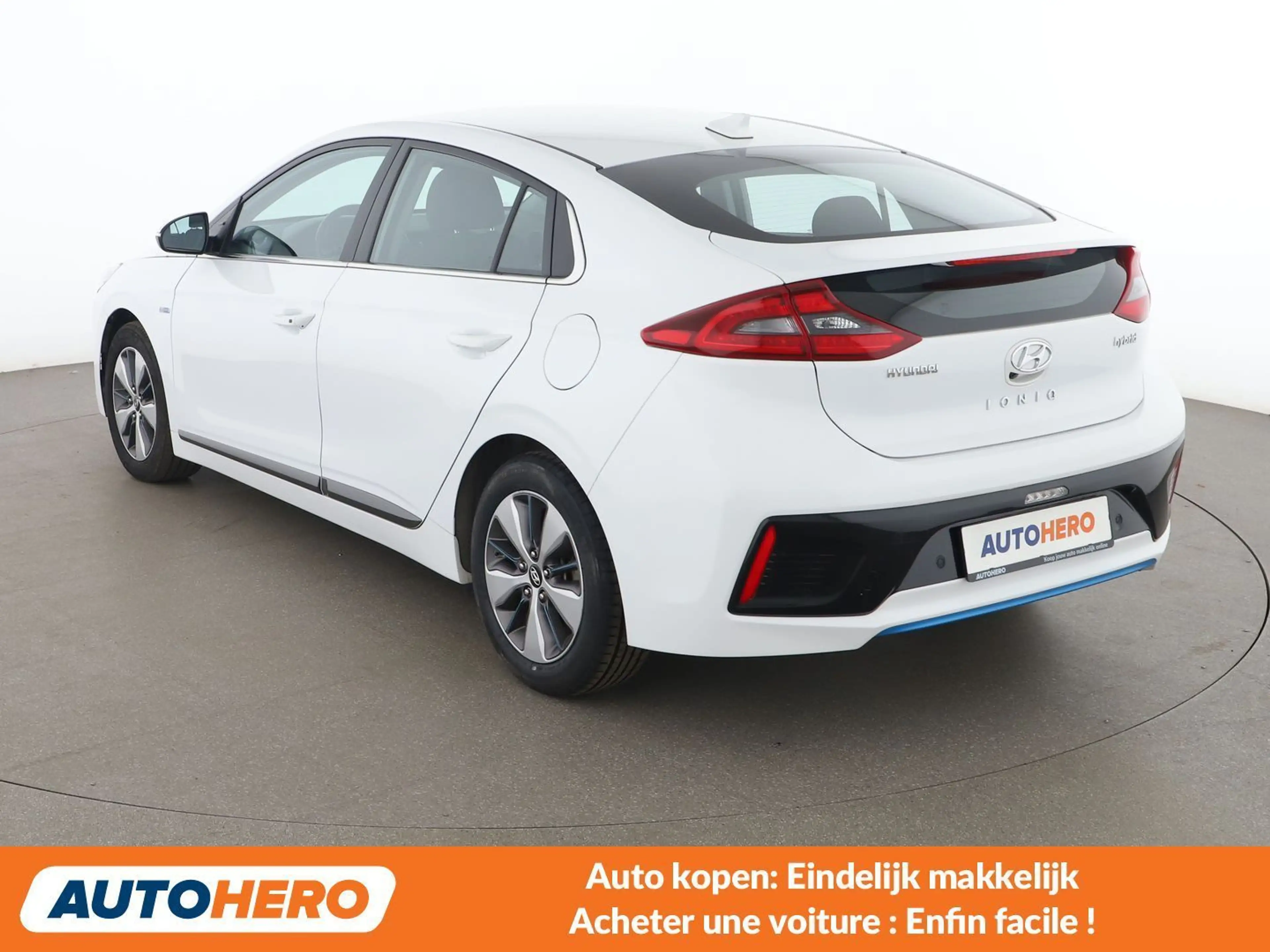 Hyundai IONIQ 1.6 Hybrid Style — photo 4