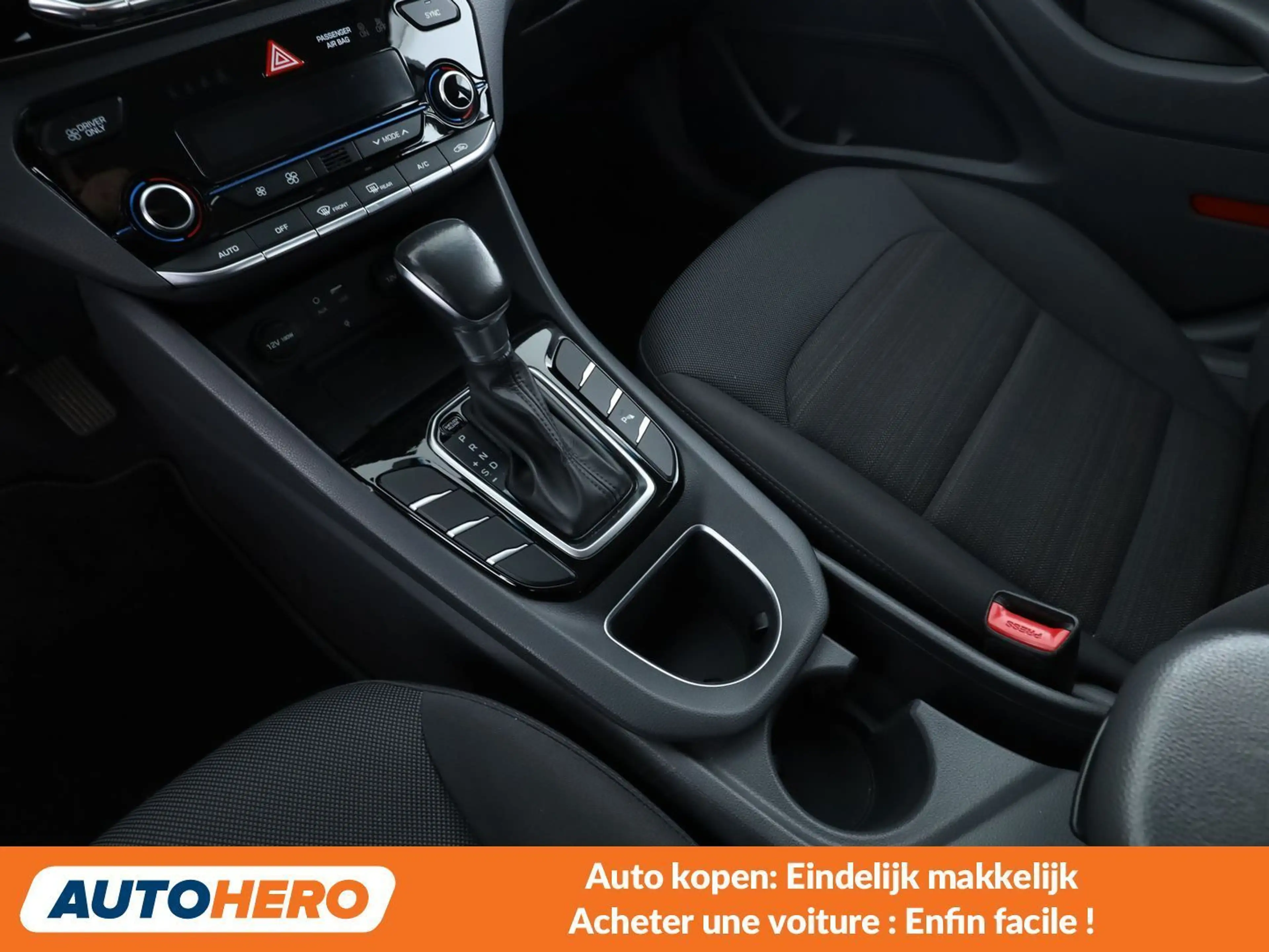 Hyundai IONIQ 1.6 Hybrid Style — photo 14