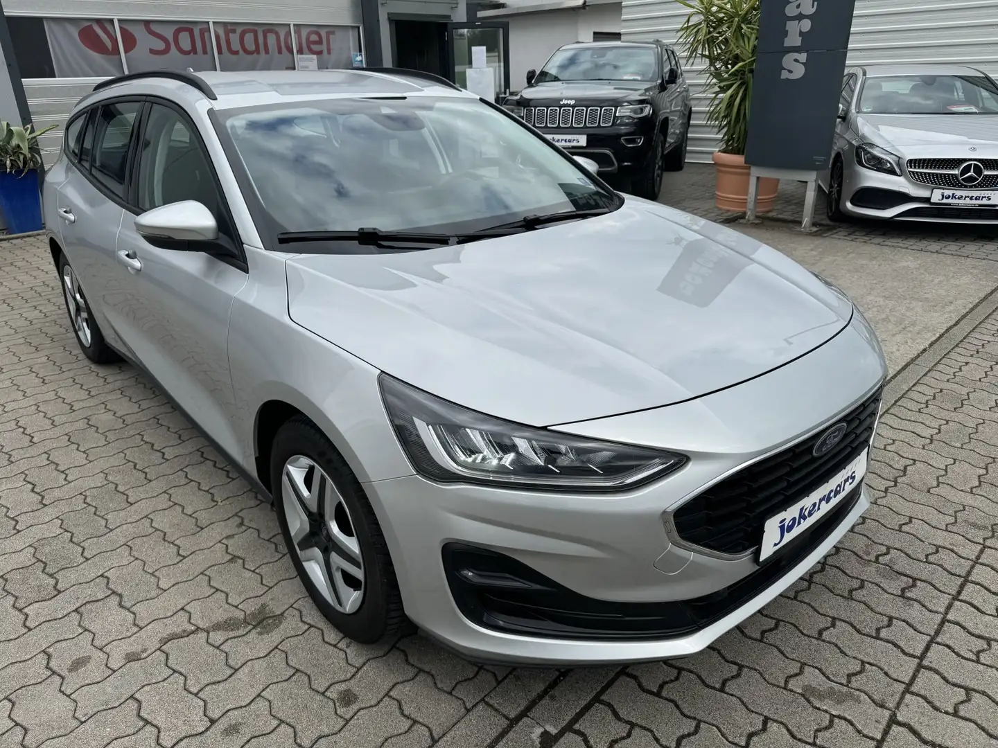 Ford Focus 1.5 Cool&Connect 1.Hd Winterpaket&AHK Silber - 2