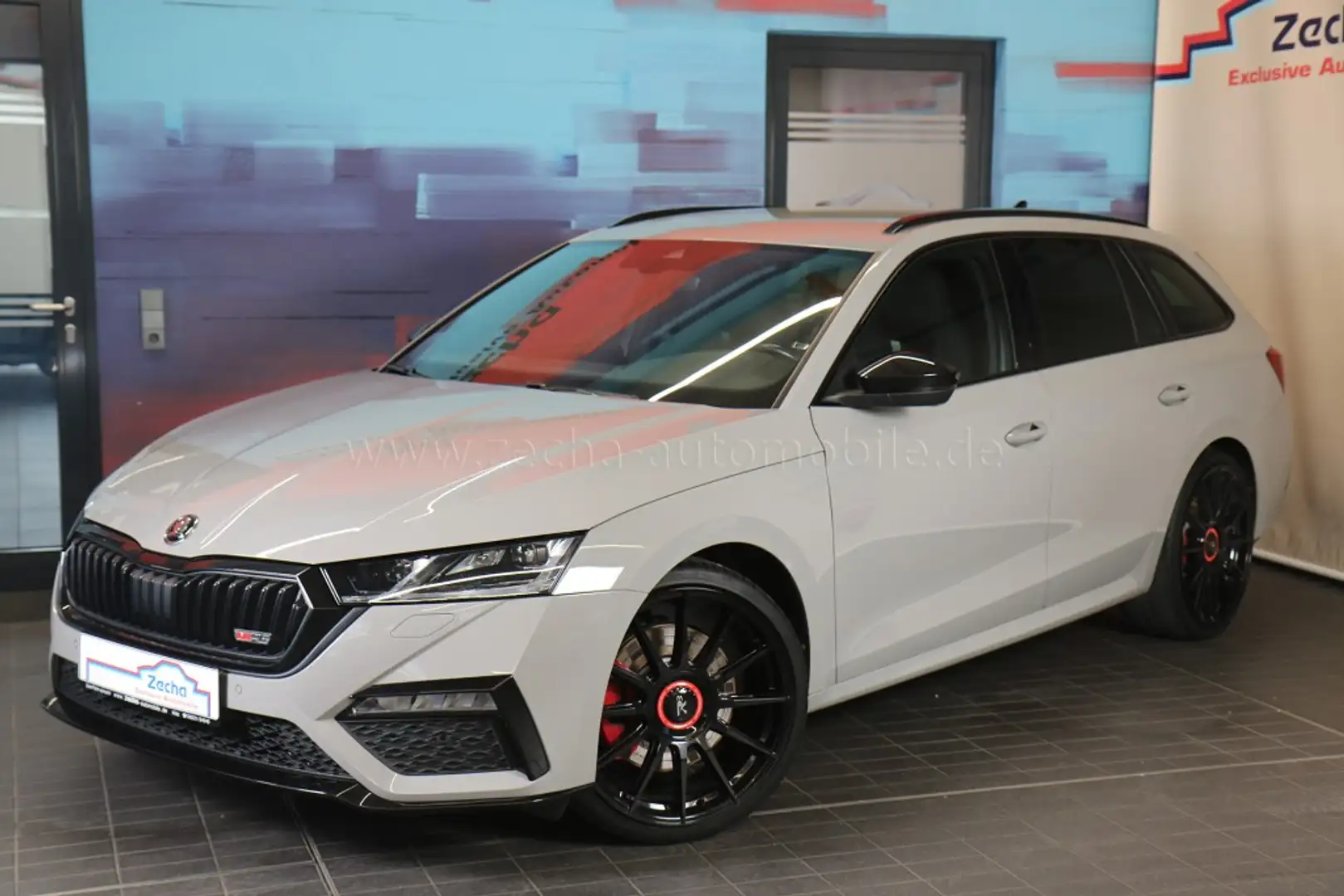 Skoda Octavia RS AHK.Lenkradhzg.LED.ACC.RFK.Spurhalteassit. Grau - 1