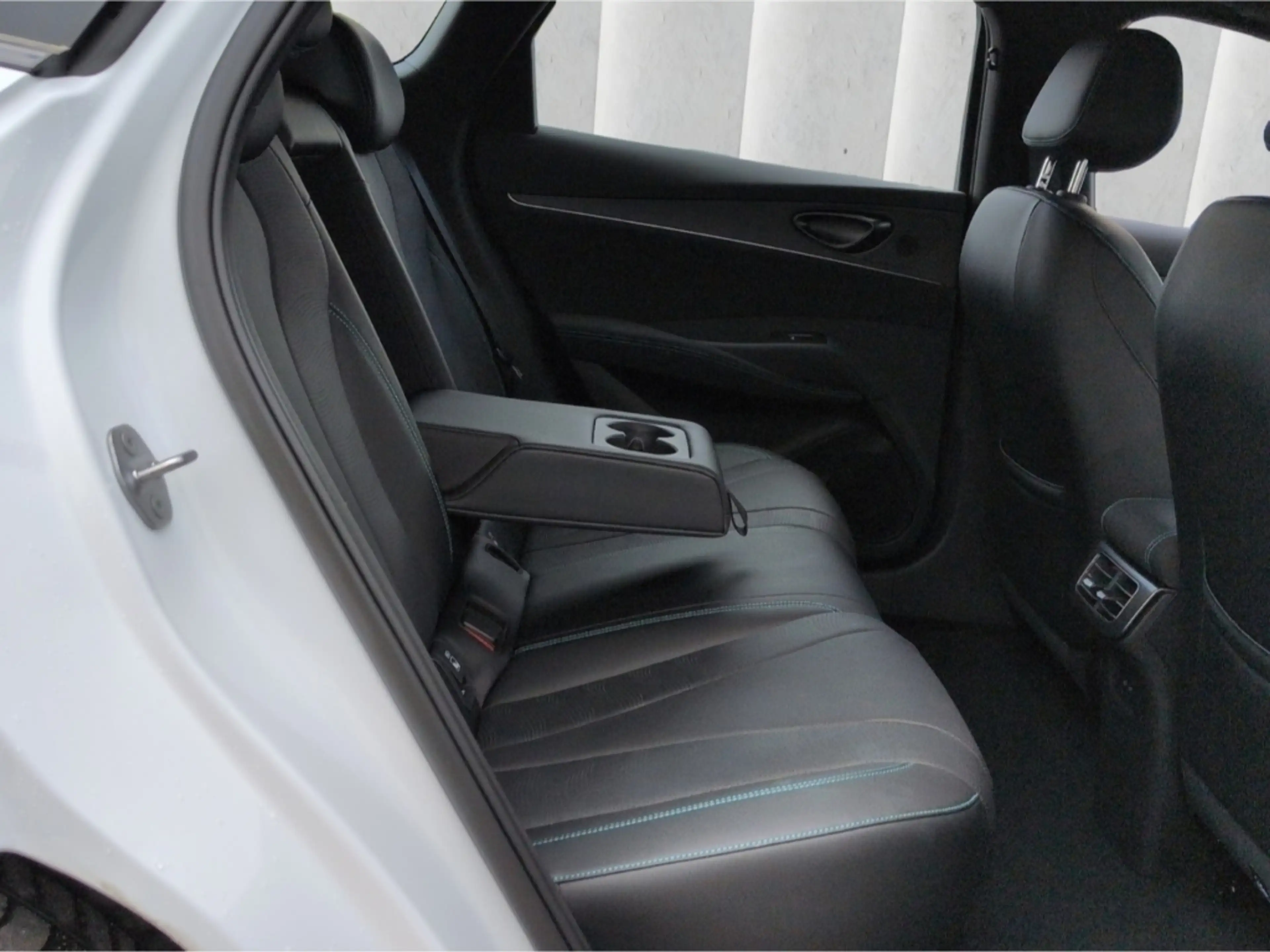 BYD Seal Boost eHybrid*ACC LED Leder — photo 9