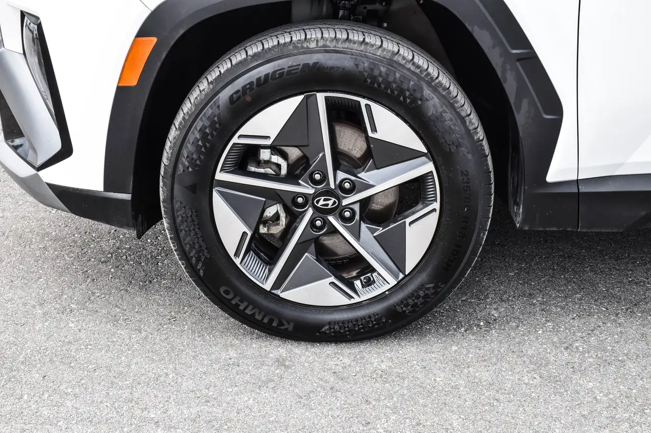 Hyundai TUCSON photo Hyundai TUCSON