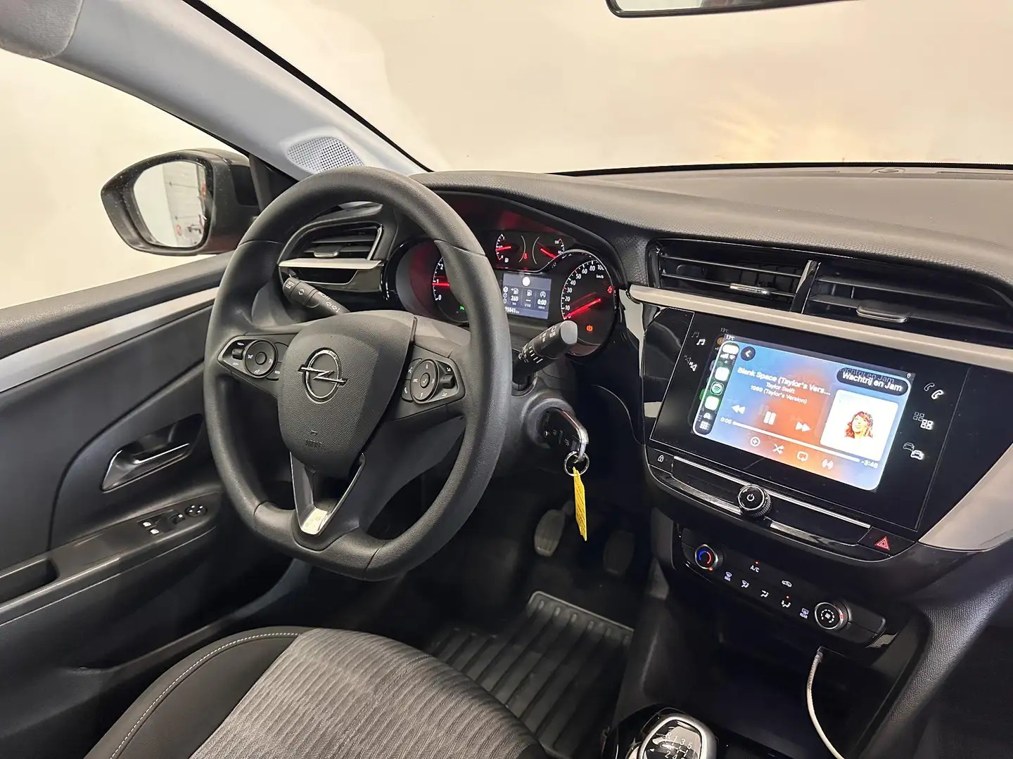 Opel Corsa 1.2 Turbo 100 pk Edition Pack Airco Navi Carplay C Orange - 2