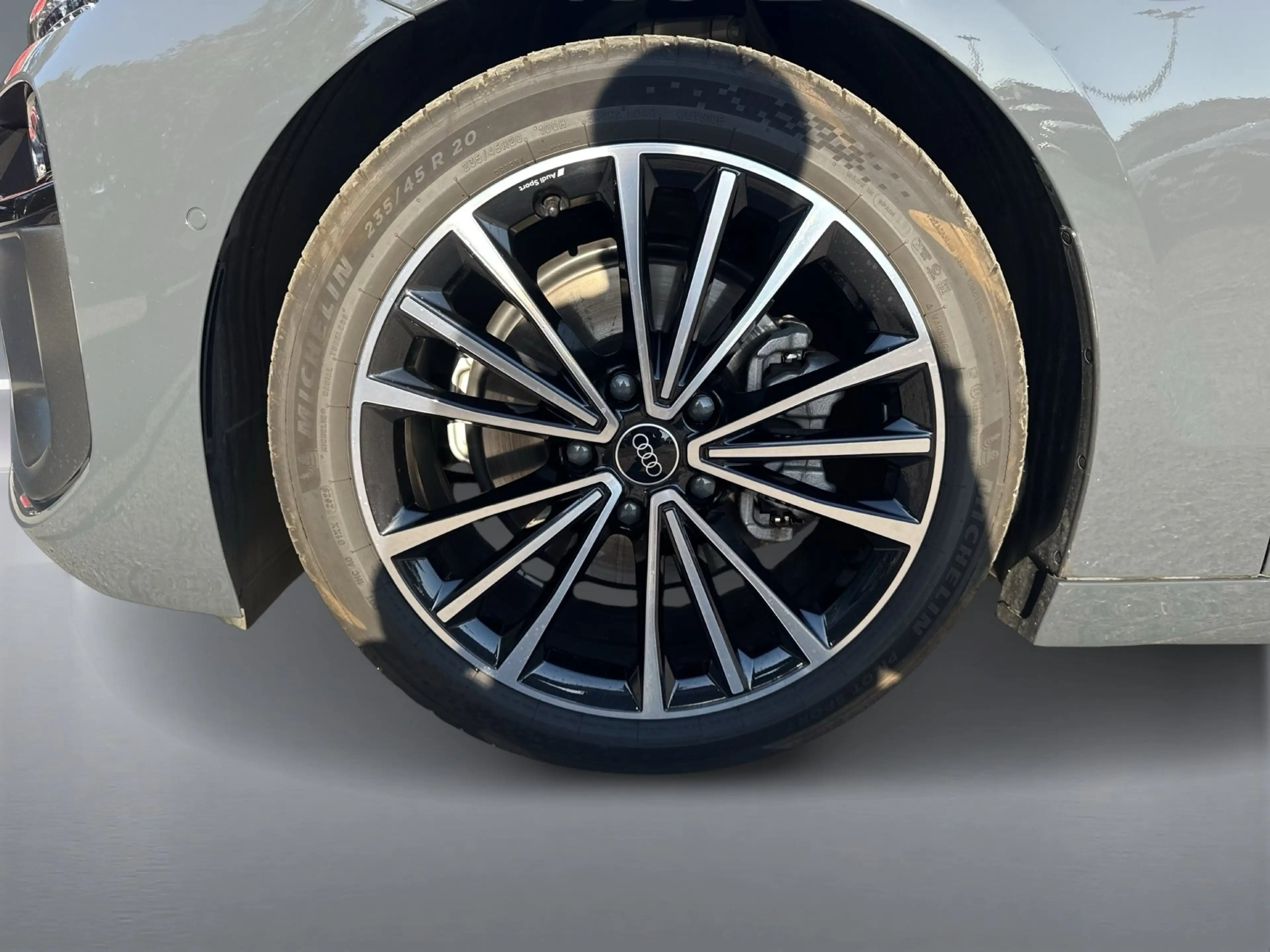 Audi A6 e-tron A6 Avant e-tron S line Tech pro MATRIX Pano AHK — photo 7