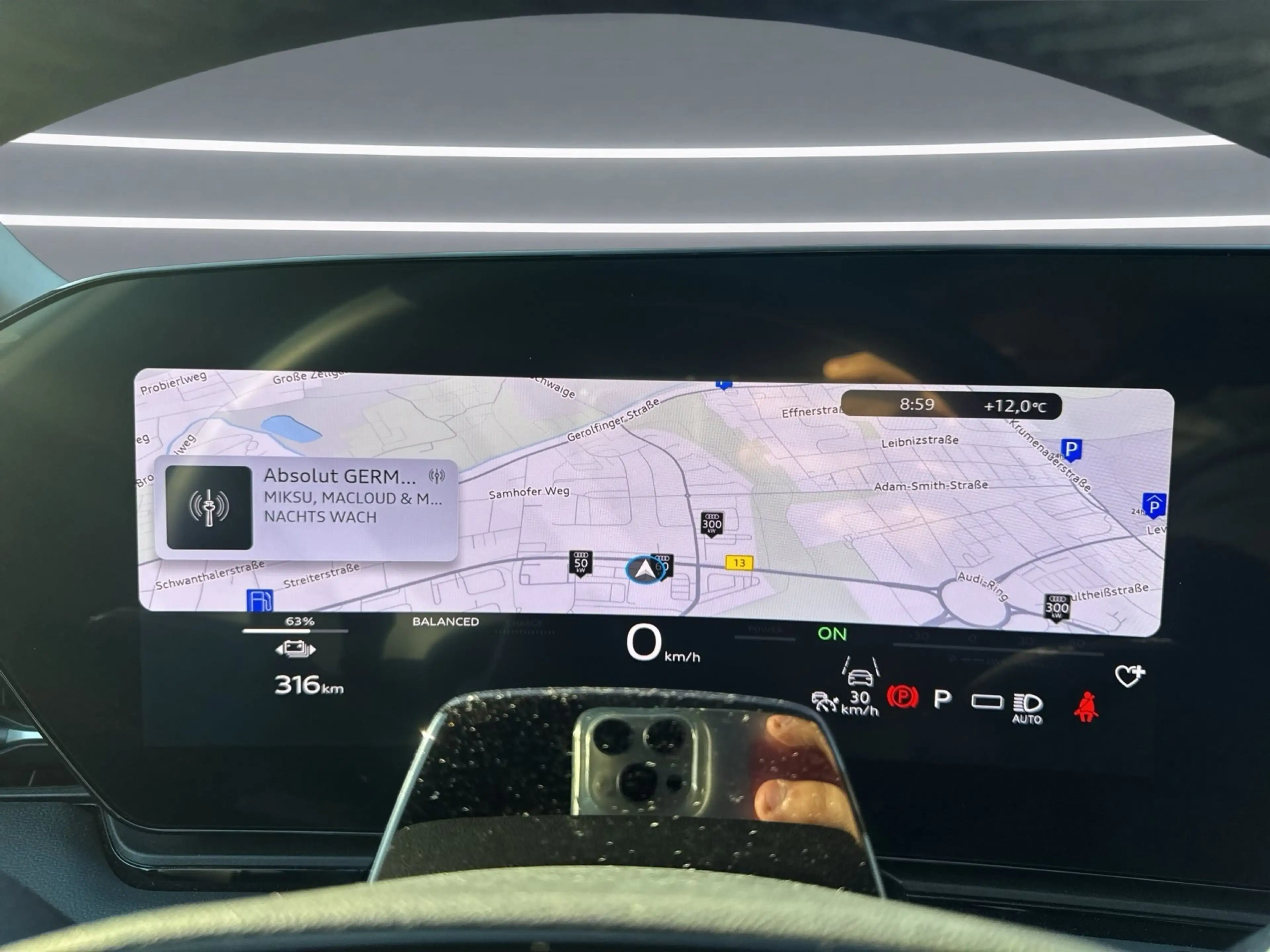 Audi A6 e-tron A6 Avant e-tron S line Tech pro MATRIX Pano AHK — photo 12
