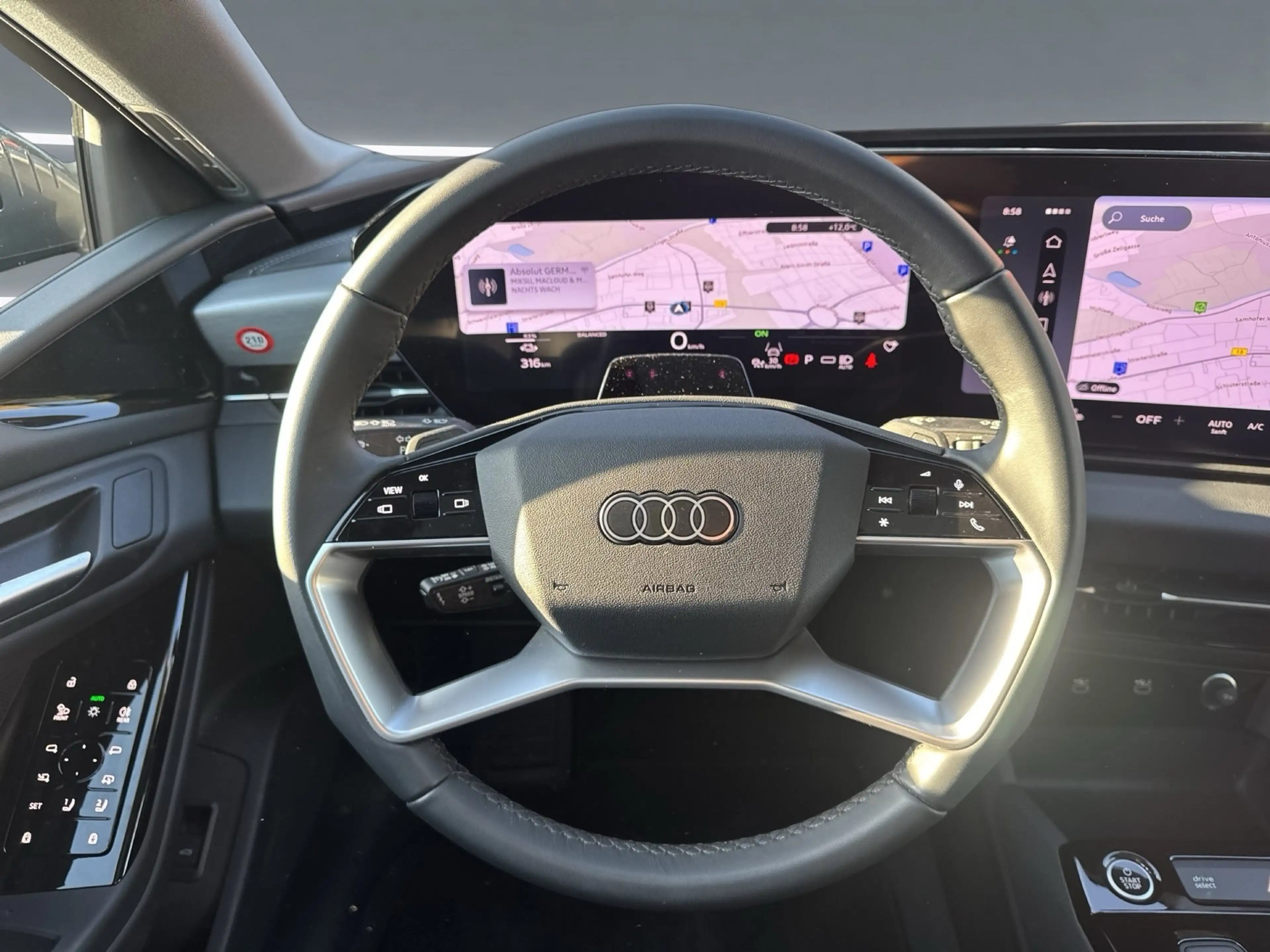 Audi A6 e-tron A6 Avant e-tron S line Tech pro MATRIX Pano AHK — photo 10