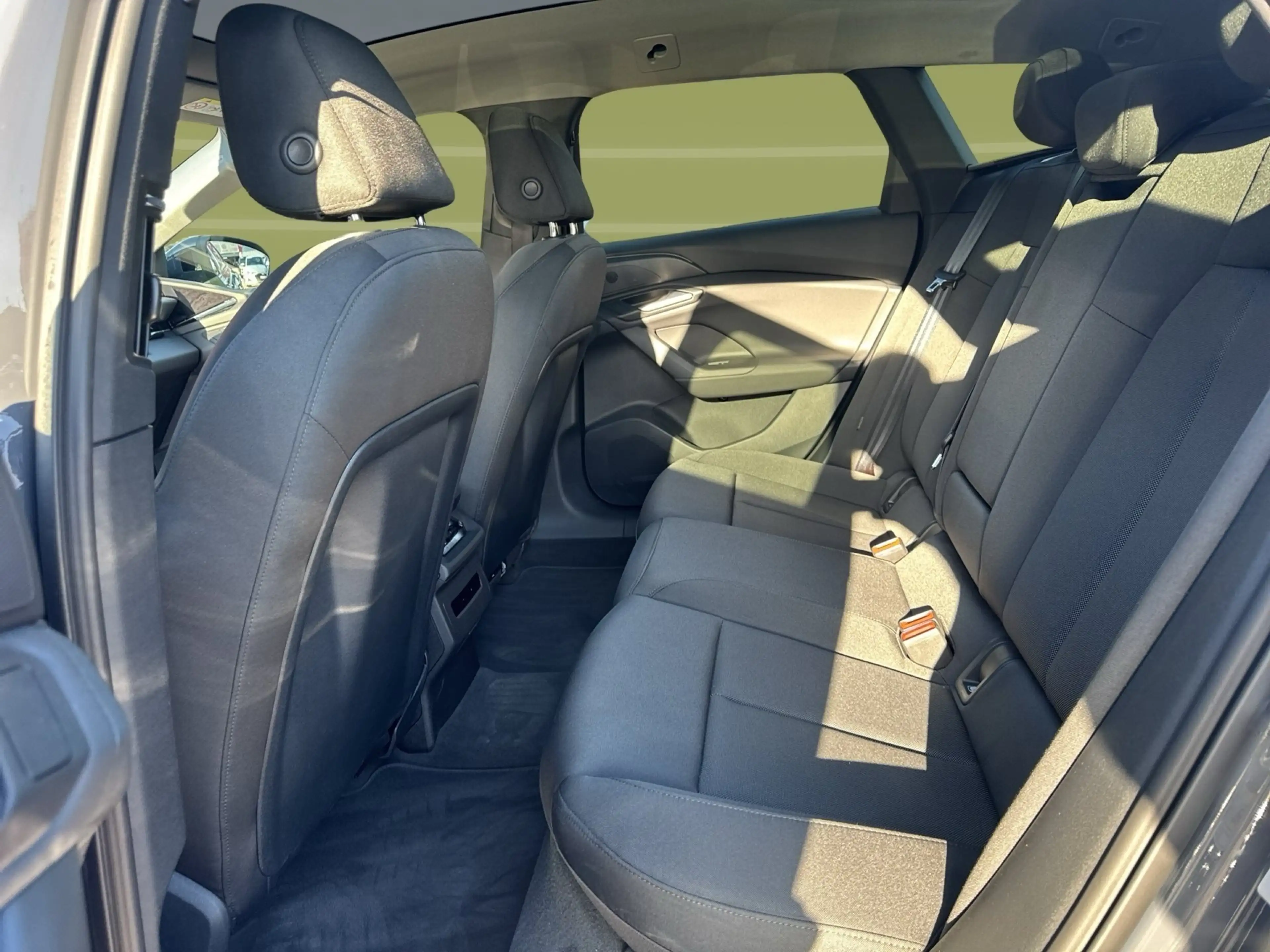 Audi A6 e-tron A6 Avant e-tron S line Tech pro MATRIX Pano AHK — photo 15