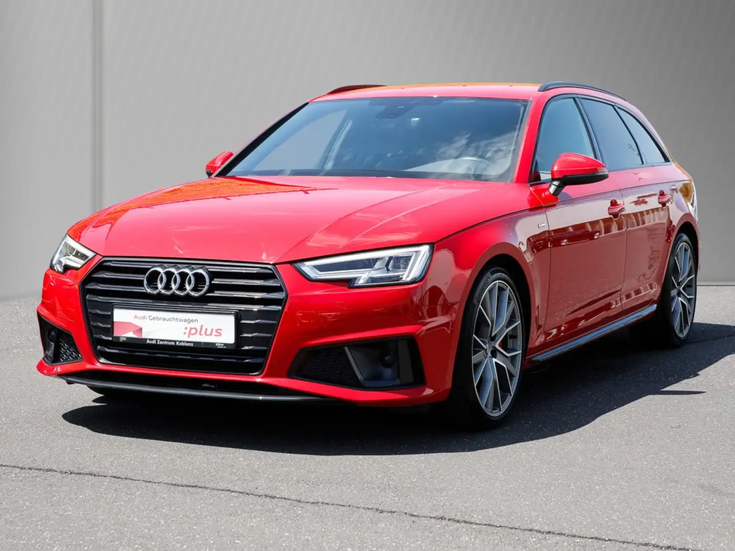 Audi A4 Avant 40 TDI S line black Leder Virtual LED Rot - 2