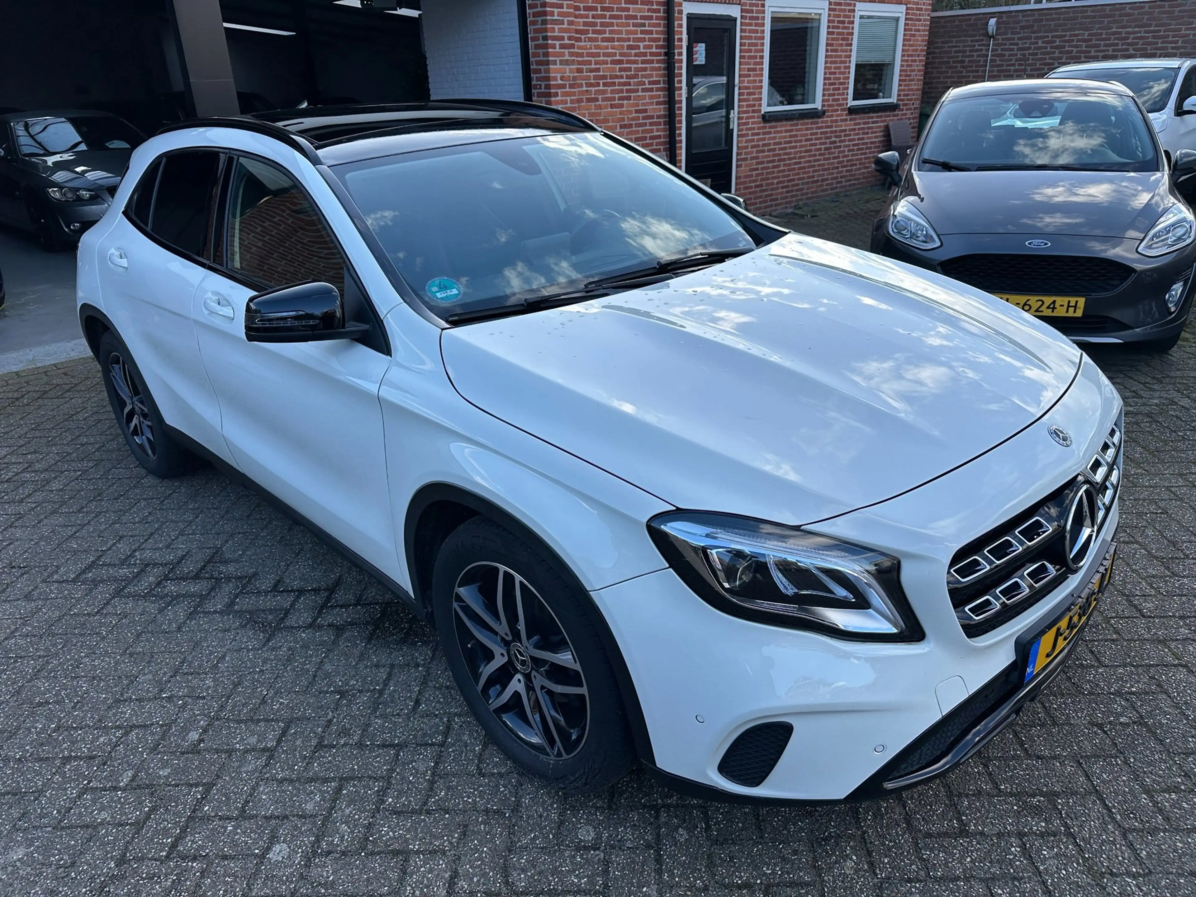Mercedes-Benz GLA 200 Business AUTOMAAT-NAVI-PDC-CRUISE-AIRCO — photo 8