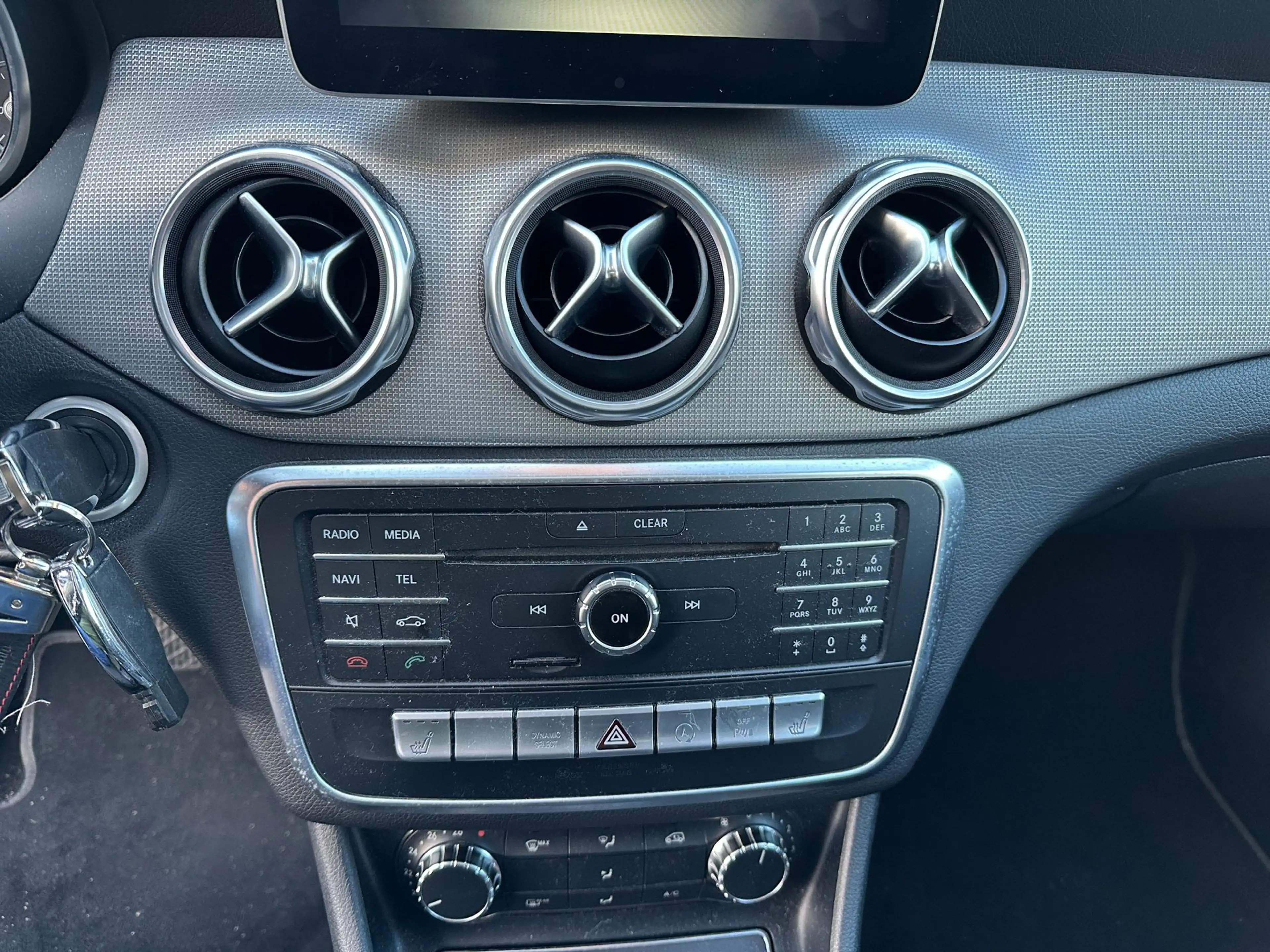 Mercedes-Benz GLA 200 Business AUTOMAAT-NAVI-PDC-CRUISE-AIRCO — photo 15