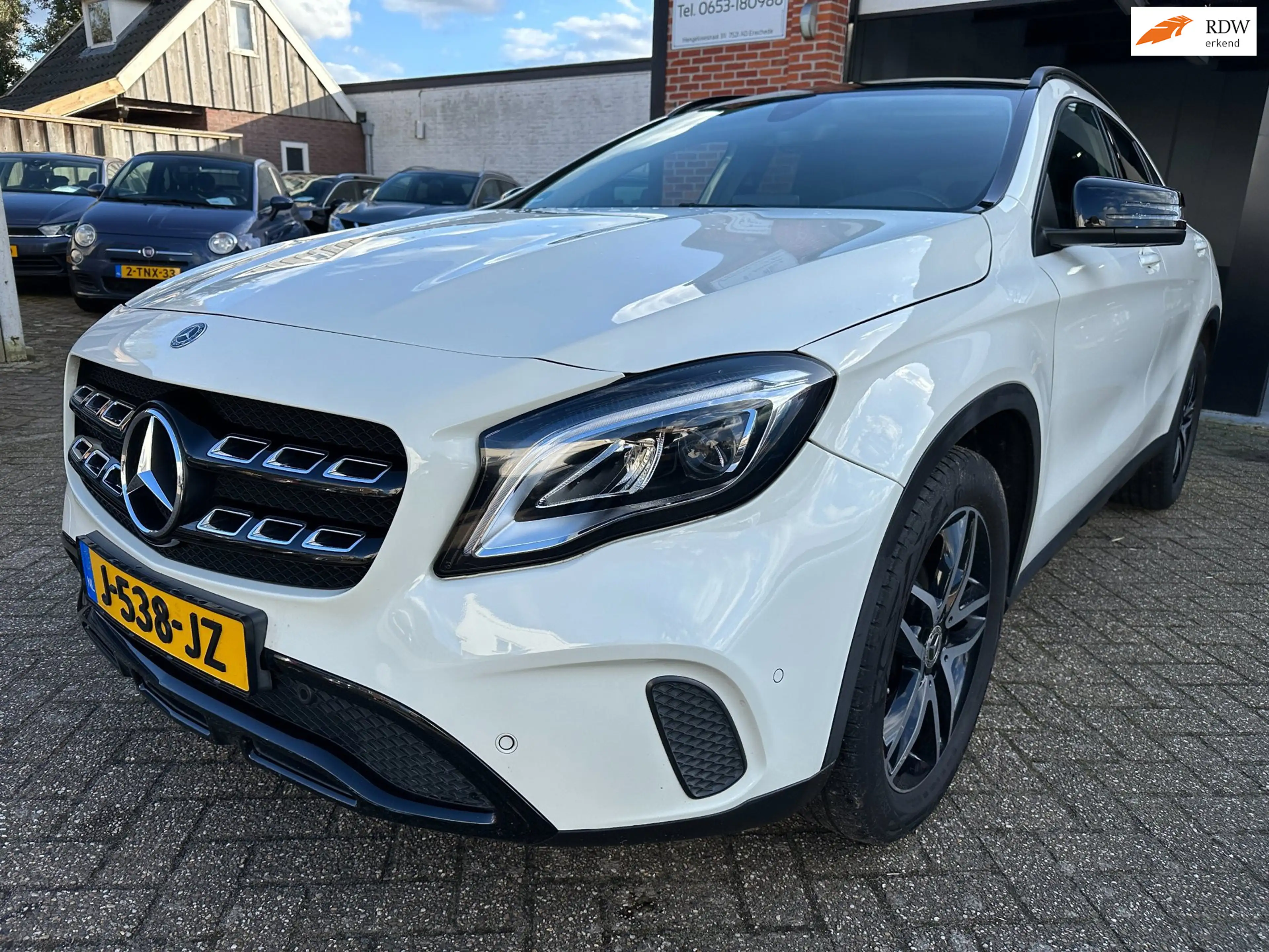 Mercedes-Benz GLA 200 Business AUTOMAAT-NAVI-PDC-CRUISE-AIRCO