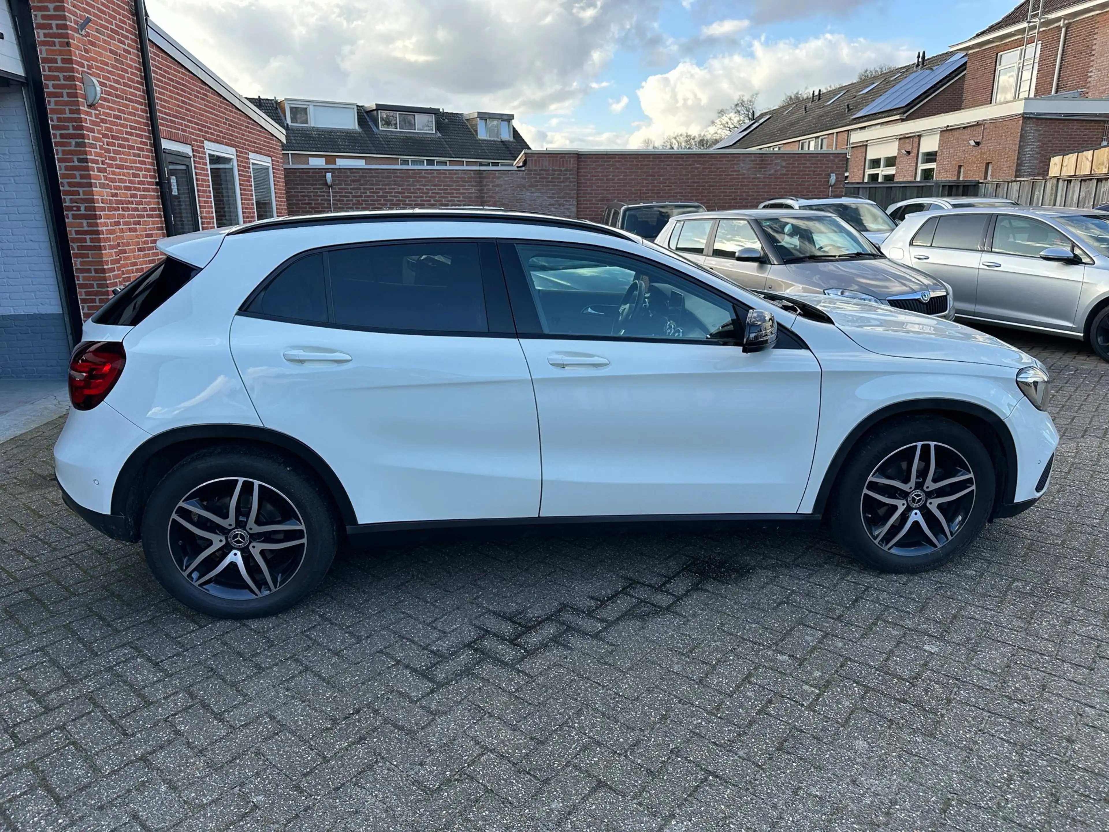 Mercedes-Benz GLA 200 Business AUTOMAAT-NAVI-PDC-CRUISE-AIRCO — photo 7