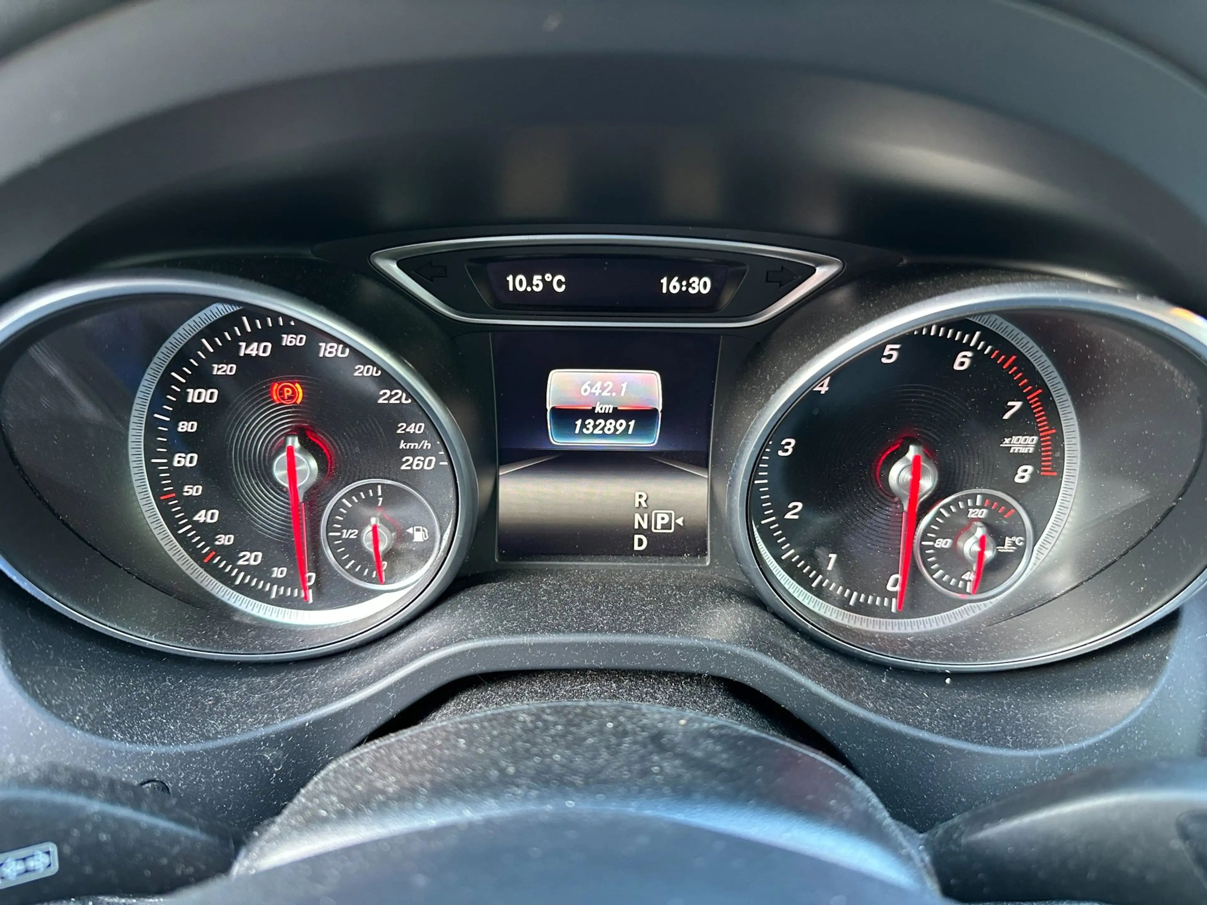 Mercedes-Benz GLA 200 Business AUTOMAAT-NAVI-PDC-CRUISE-AIRCO — photo 13