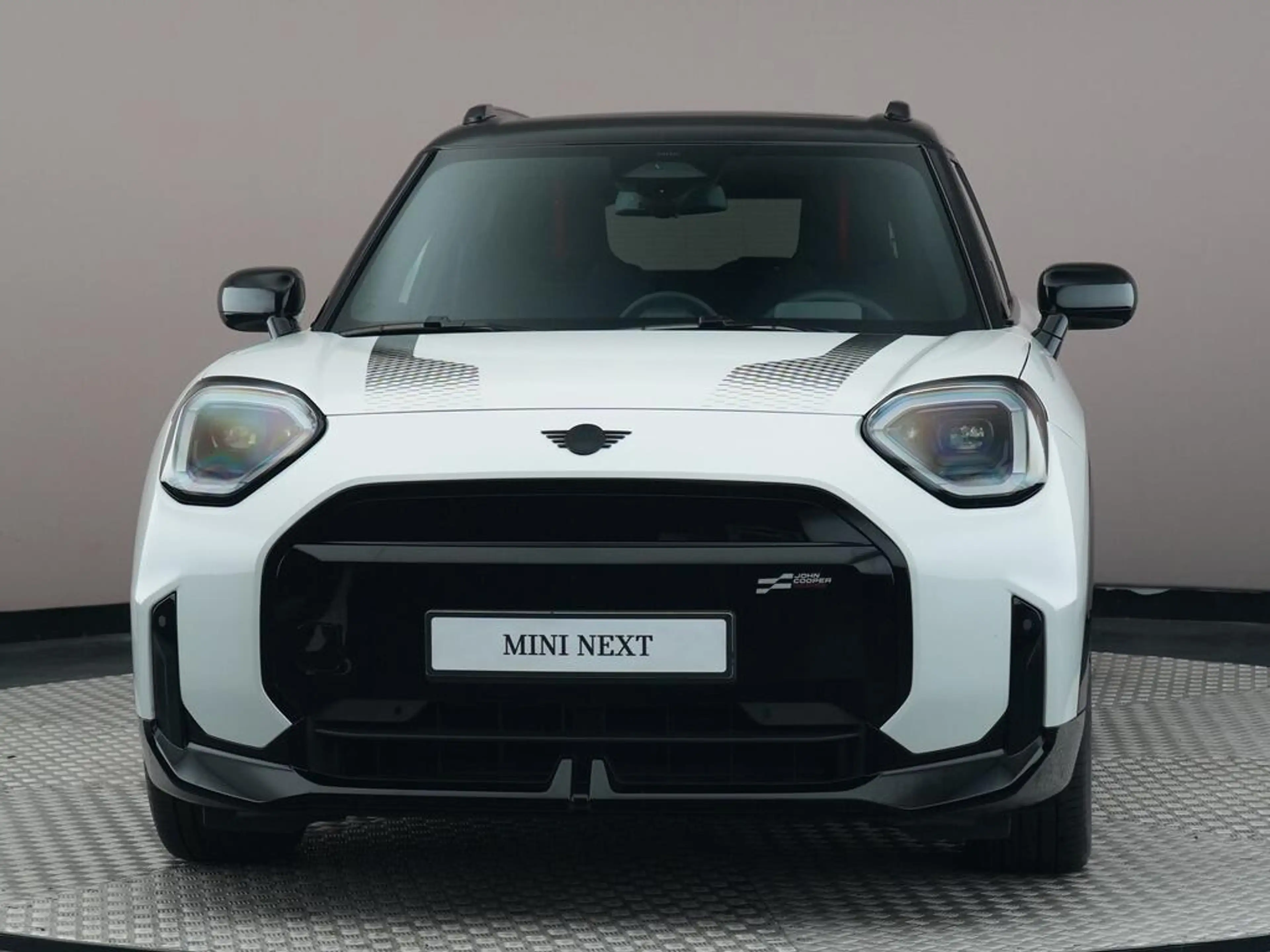 MINI Aceman E John Cooper Works M 42.5 kWh — photo 2