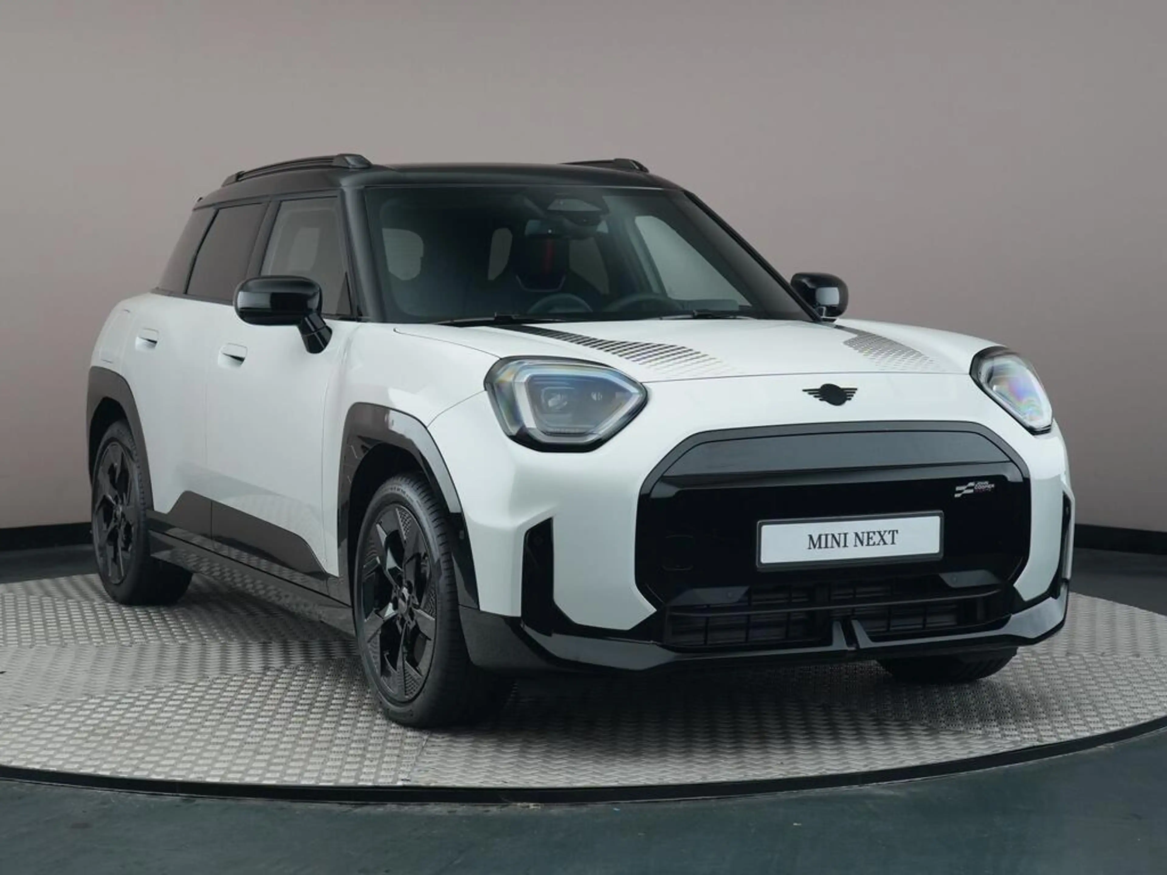 MINI Aceman E John Cooper Works M 42.5 kWh — photo 3