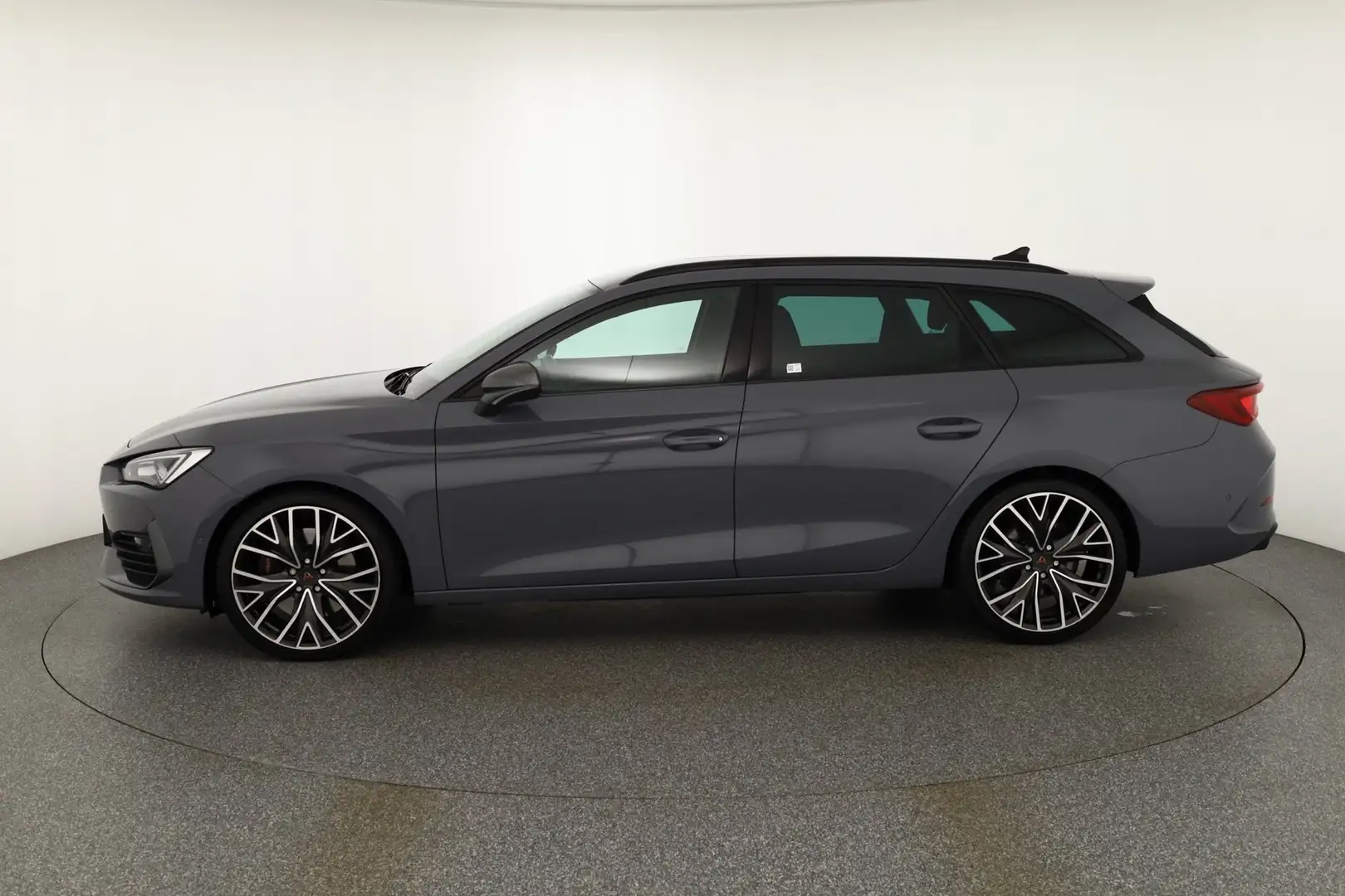 CUPRA Leon ST 2.0 TSI DSG VZ 4Drive LED Navi ACC Beats Grau - 2