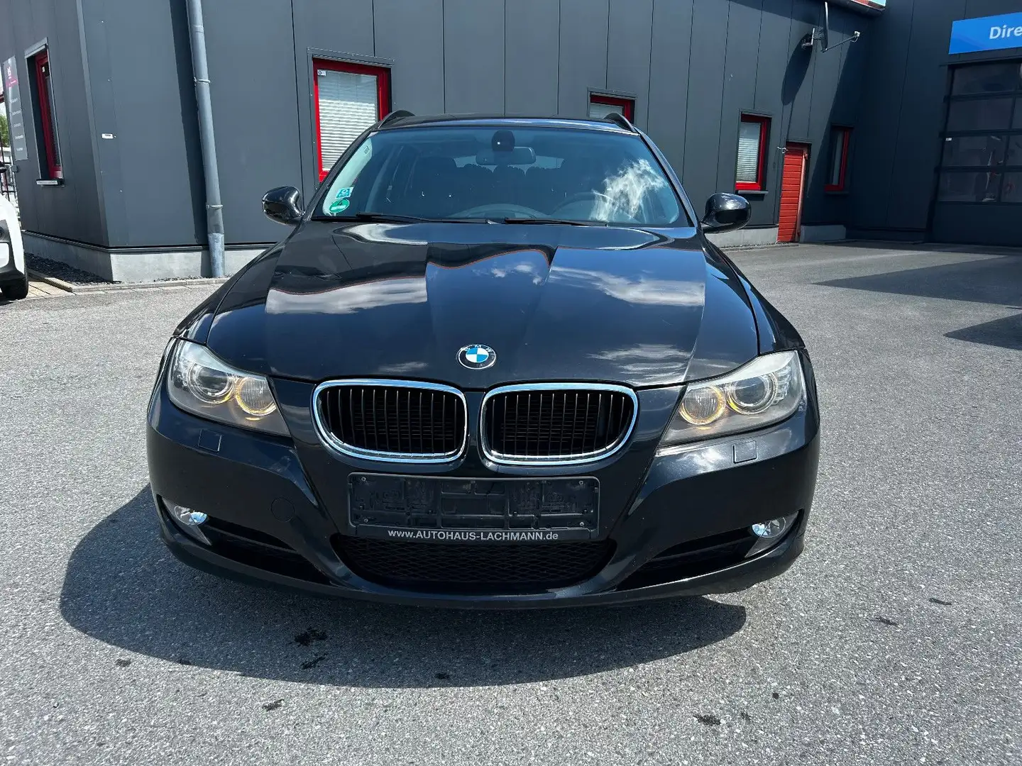 BMW 320 d Touring Zwart - 2