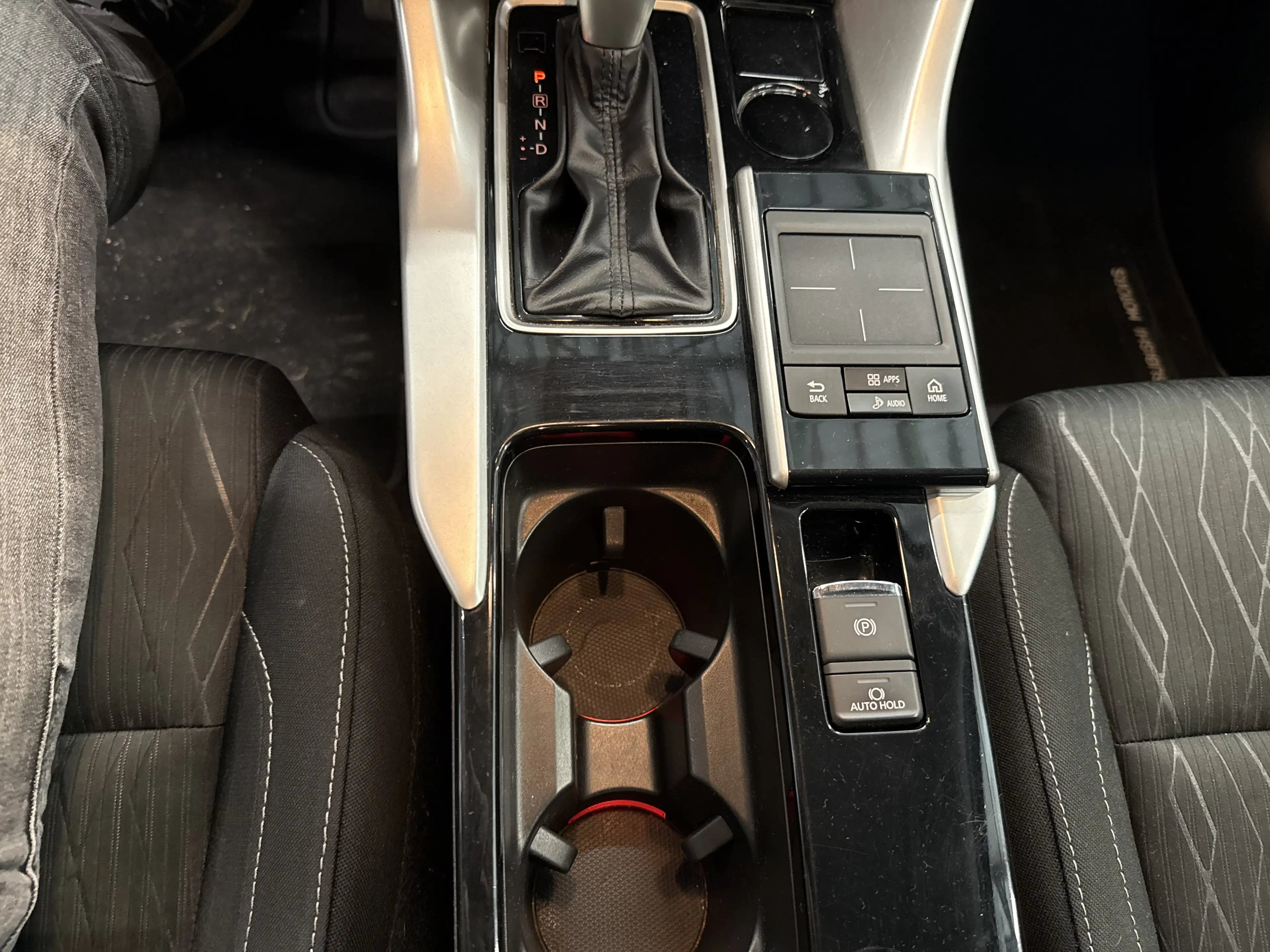 Mitsubishi Eclipse Cross 1.5 T-MIVEC 163 CVT 2WD Instyle — photo 15