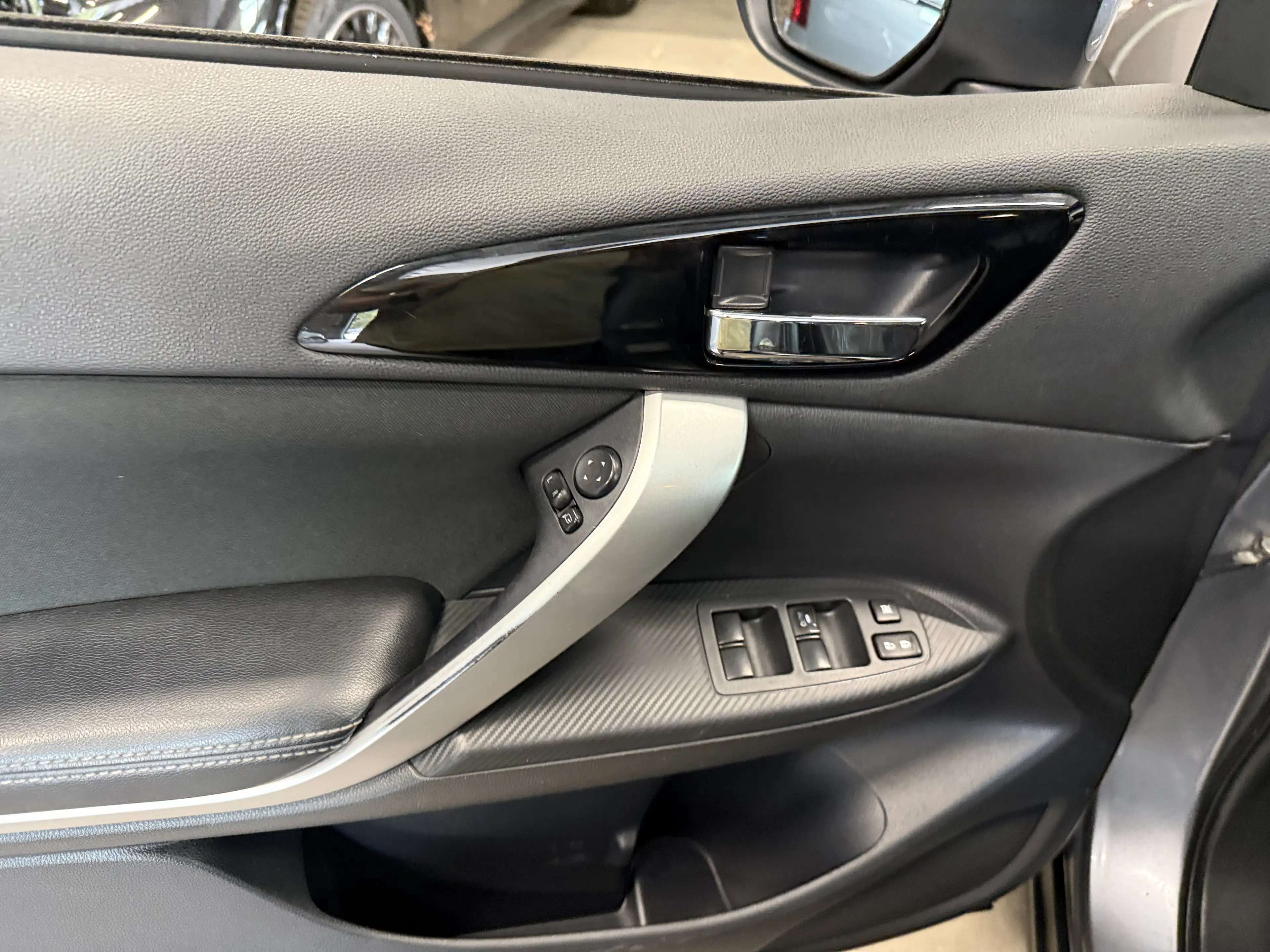 Mitsubishi Eclipse Cross 1.5 T-MIVEC 163 CVT 2WD Instyle — photo 9