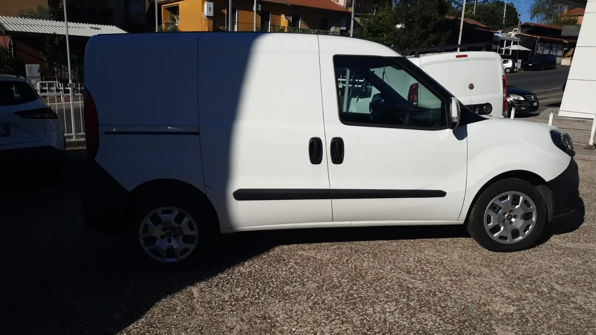 Fiat Doblo Doblo 1.6 mjt Active 105cv coibentato Bianco - 2