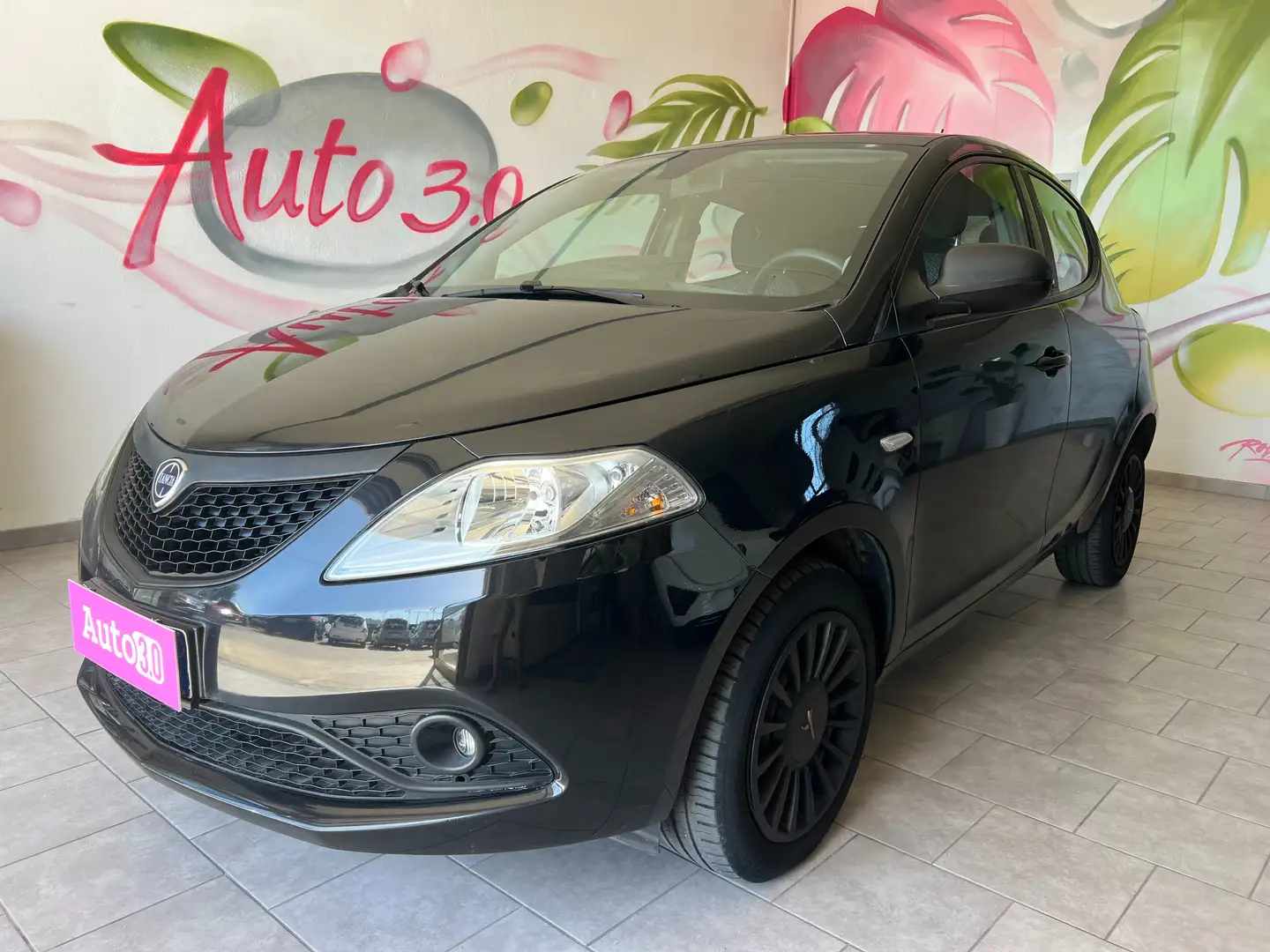 Lancia Ypsilon Ypsilon III 1.2 Black & Noir 69CV Gpl CASA MADRE Nero - 1