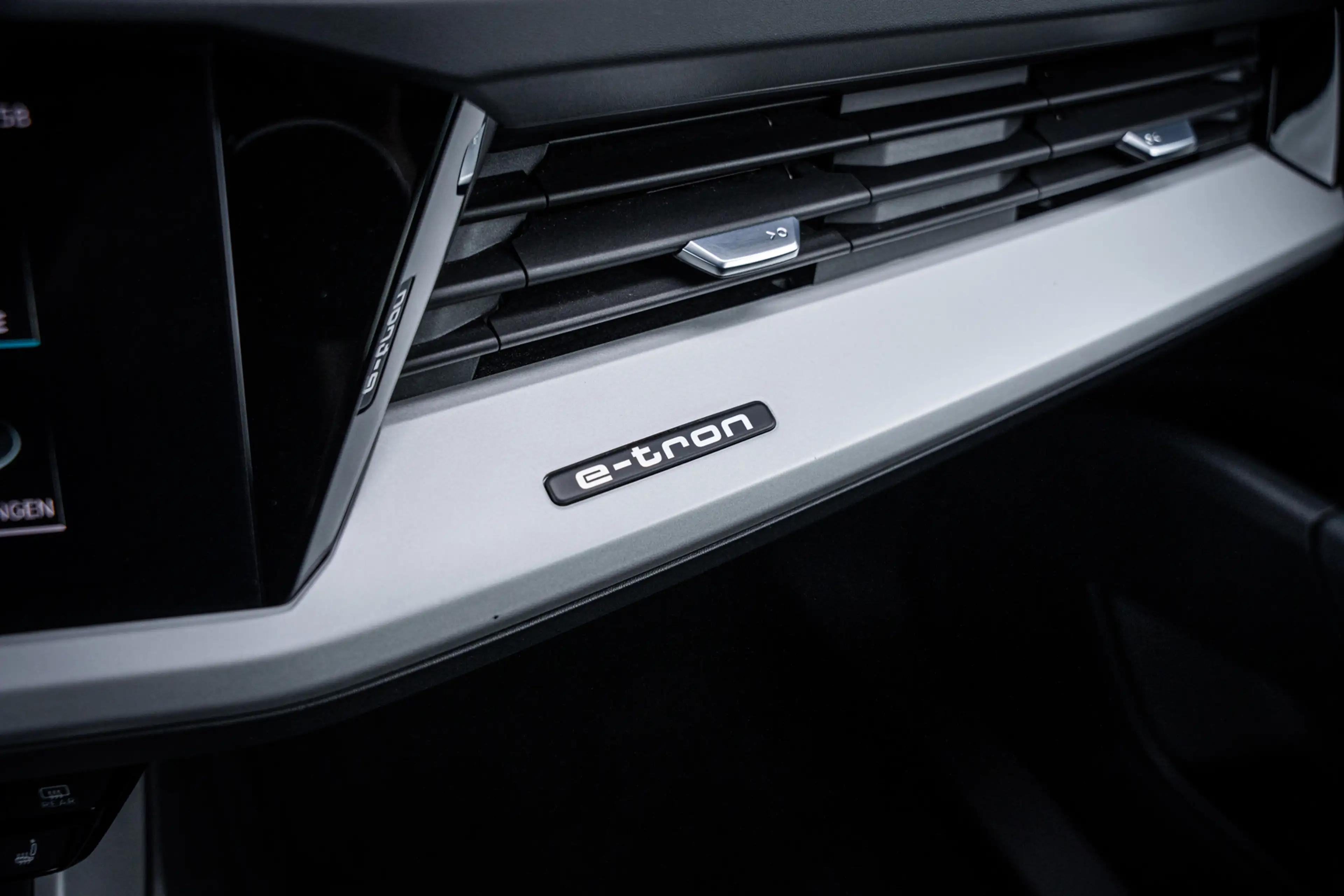 Audi Q4 e-tron 35 Edition 55 kWh|S-Line|Digital dash|Stoelverw|AC — photo 47