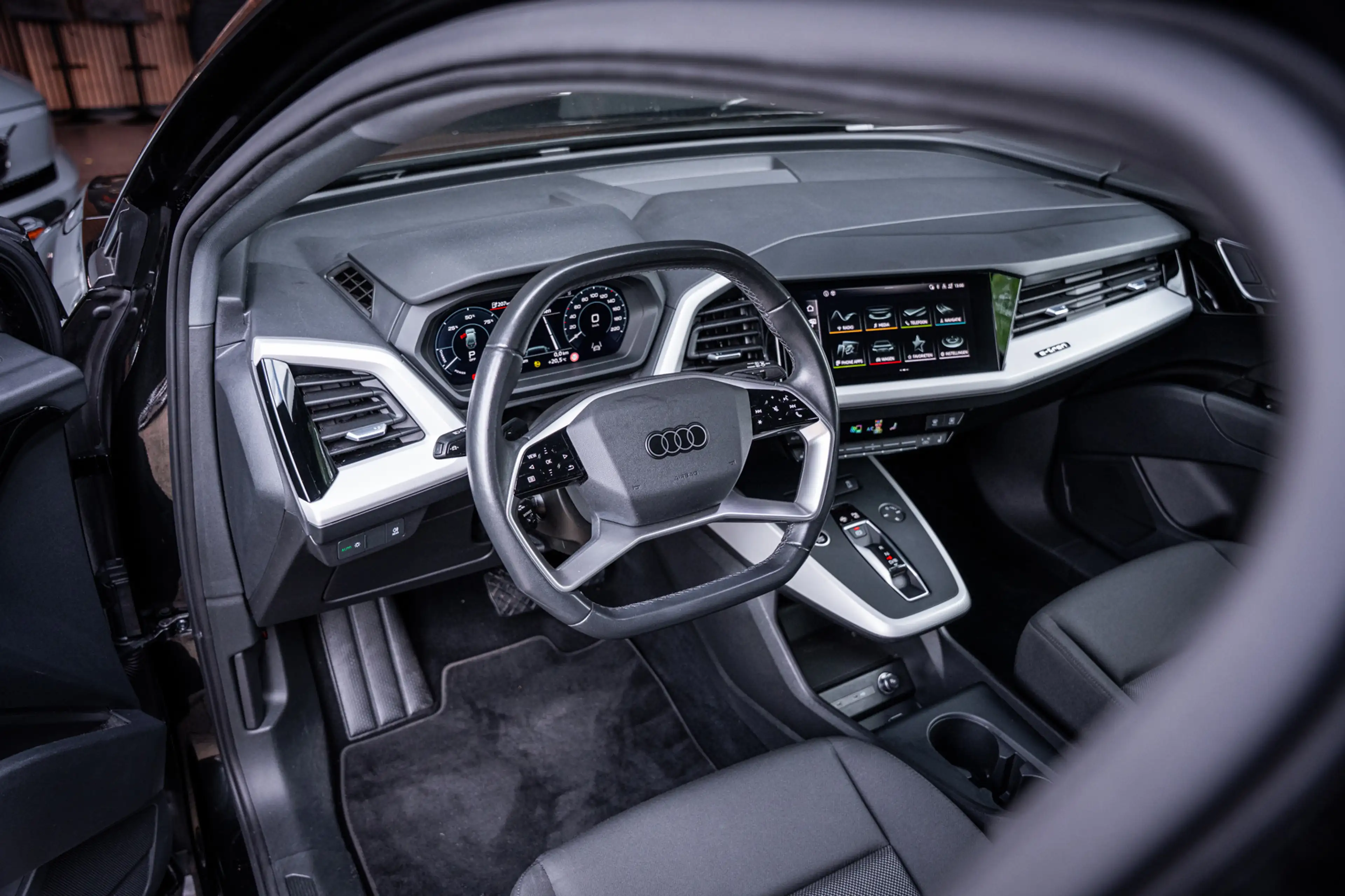Audi Q4 e-tron 35 Edition 55 kWh|S-Line|Digital dash|Stoelverw|AC — photo 44