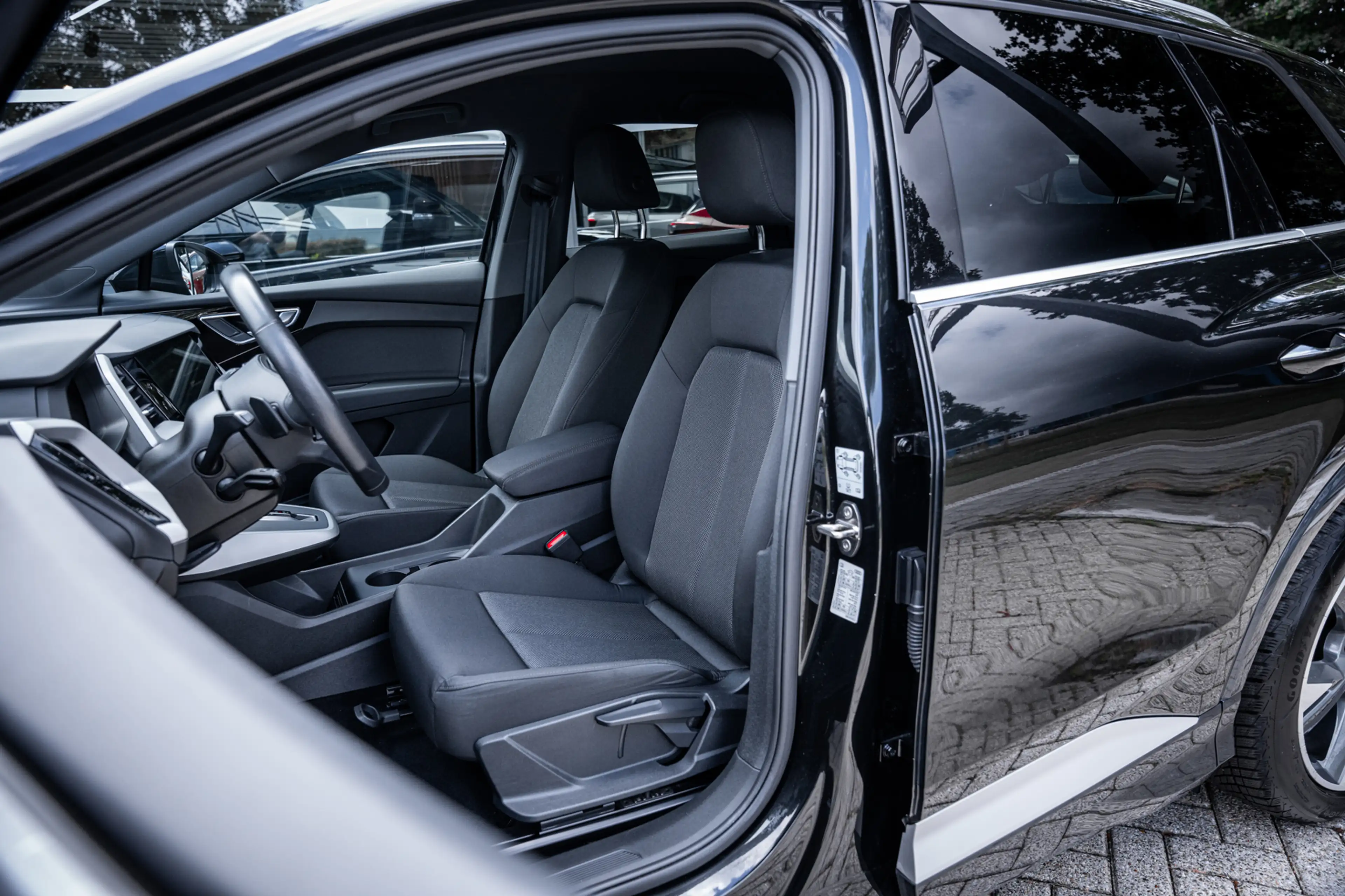 Audi Q4 e-tron 35 Edition 55 kWh|S-Line|Digital dash|Stoelverw|AC — photo 12